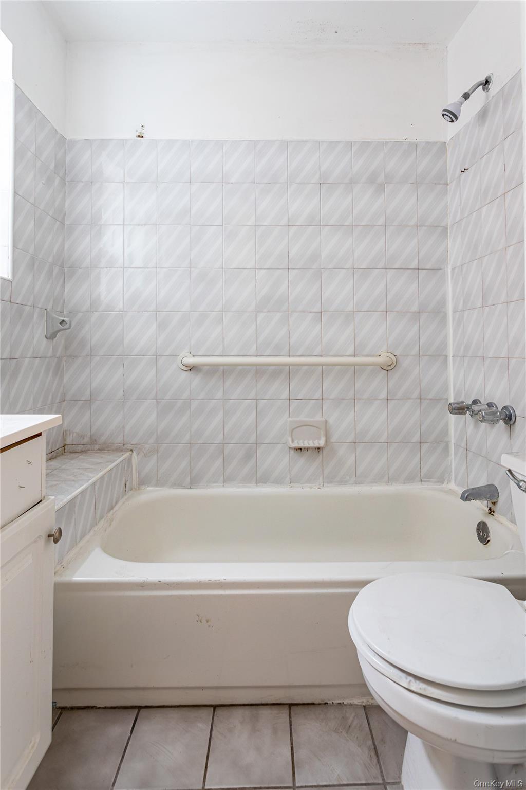 Single Family 40th  Brooklyn, NY 11232, MLS-995687-10