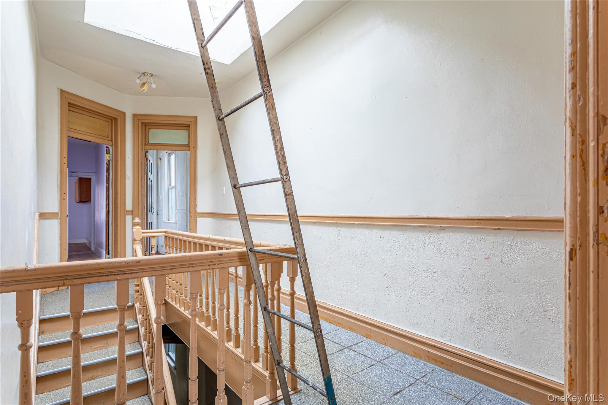 Single Family 40th  Brooklyn, NY 11232, MLS-995687-19