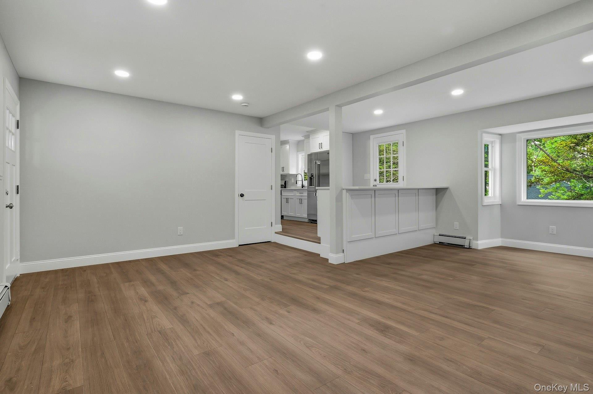 Single Family Rustic Road Suffolk County, NY 11720, MLS-995719-12
