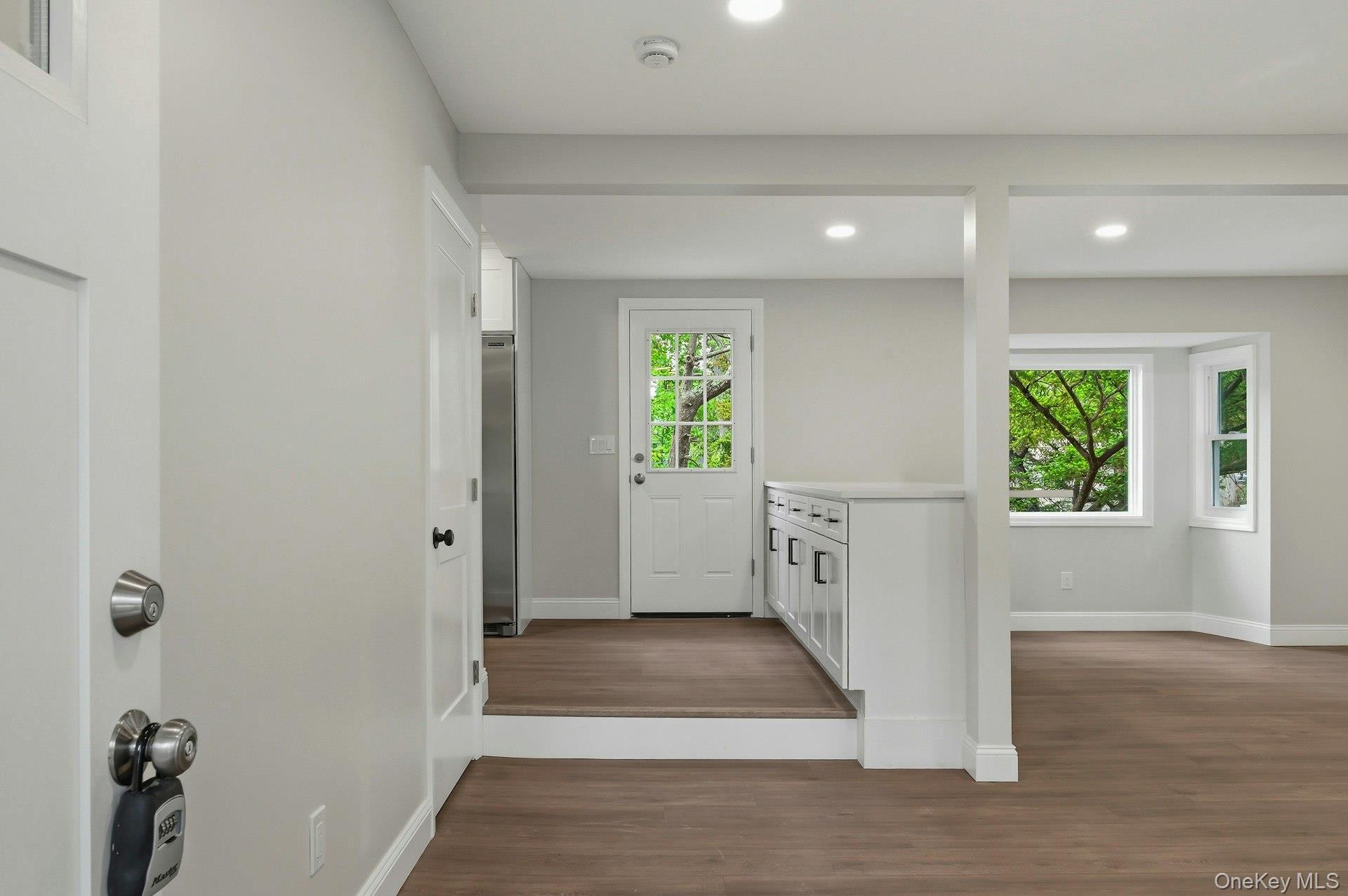 Single Family Rustic Road Suffolk County, NY 11720, MLS-995719-9