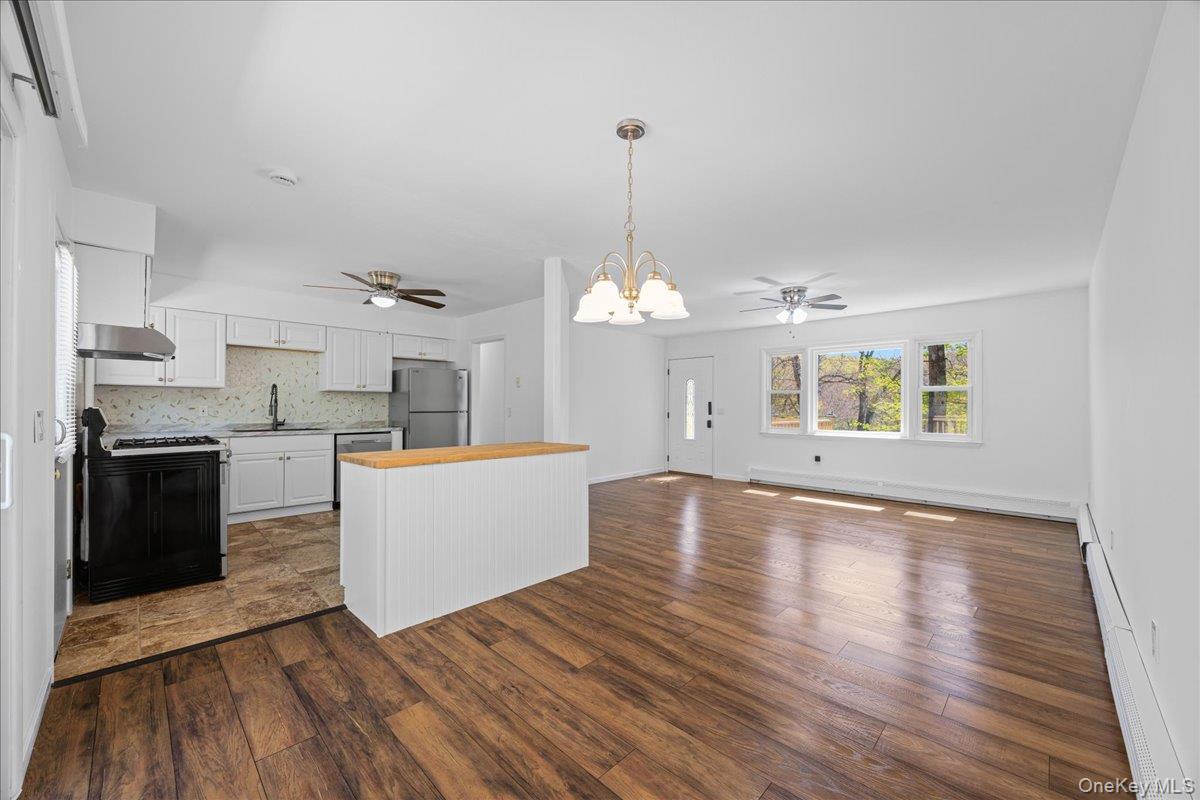 Single Family Lakes Road Orange County, NY 10950, MLS-995734-11