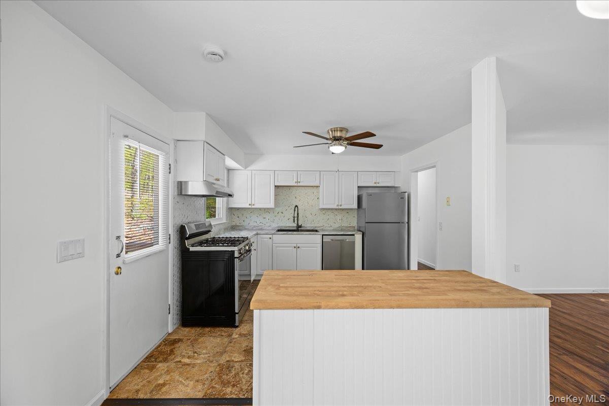 Single Family Lakes Road Orange County, NY 10950, MLS-995734-12
