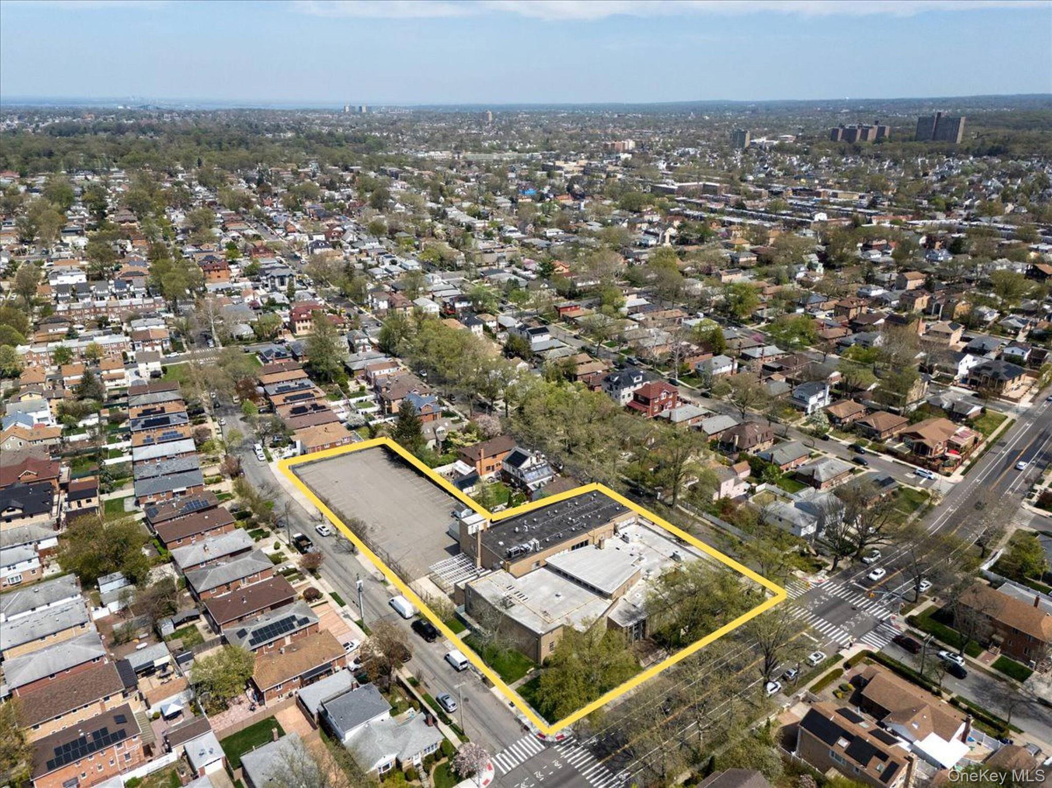 Commercial Lease 168th  Queens, NY 11366, MLS-995744-2