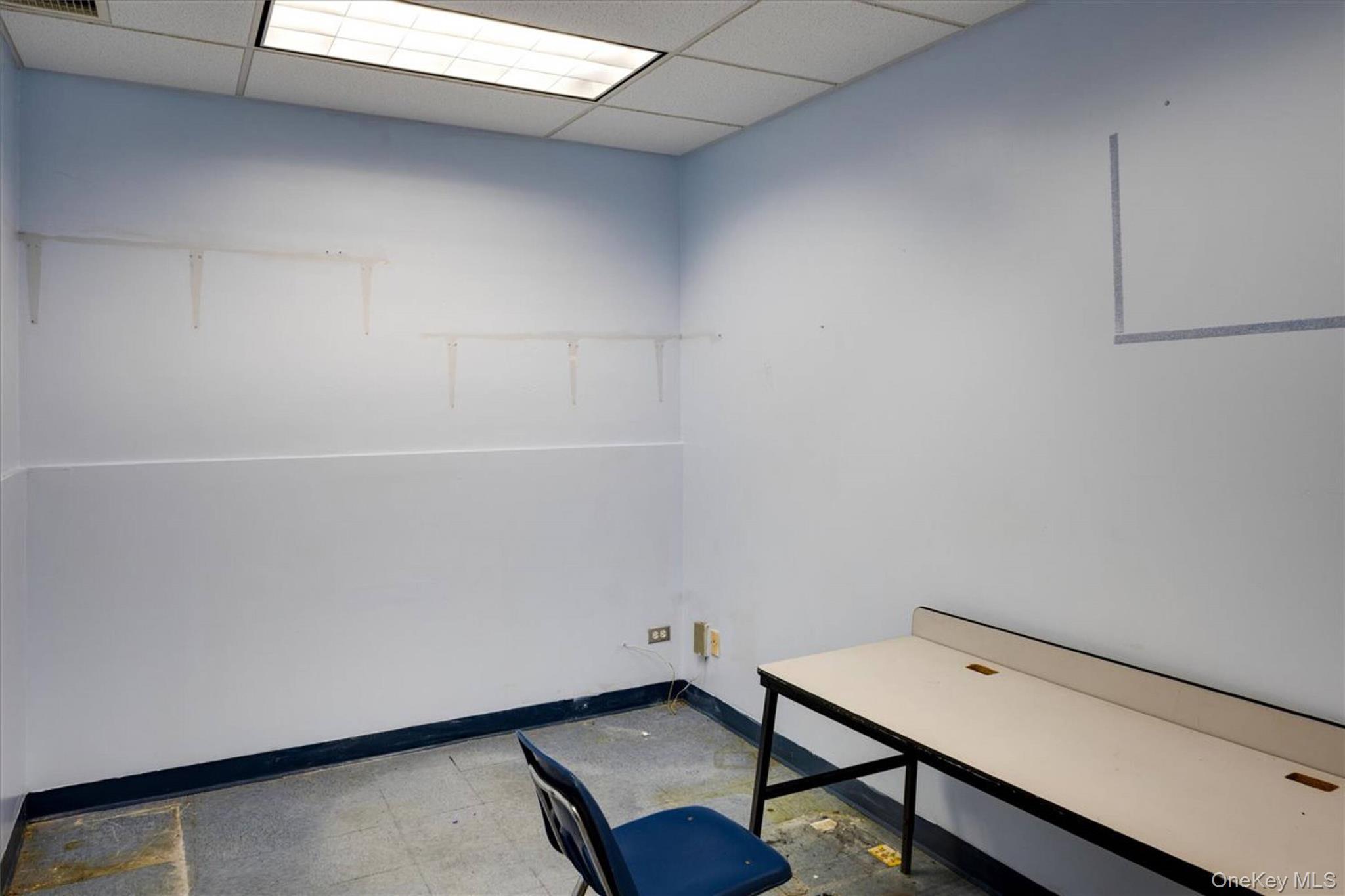 Commercial Lease 168th  Queens, NY 11366, MLS-995744-20