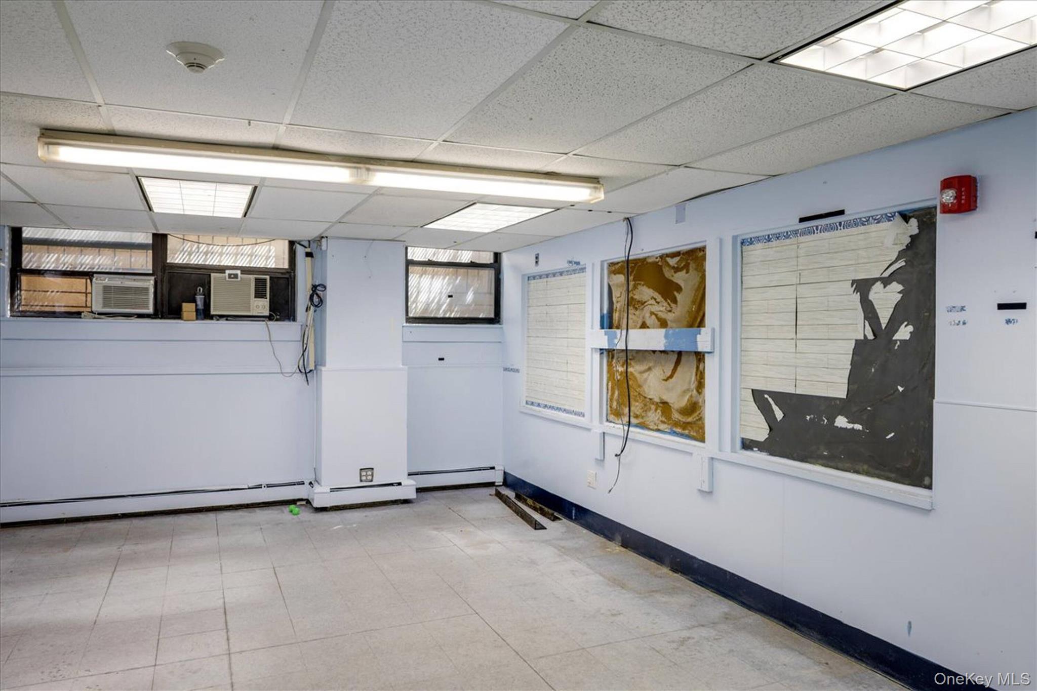 Commercial Lease 168th  Queens, NY 11366, MLS-995744-28
