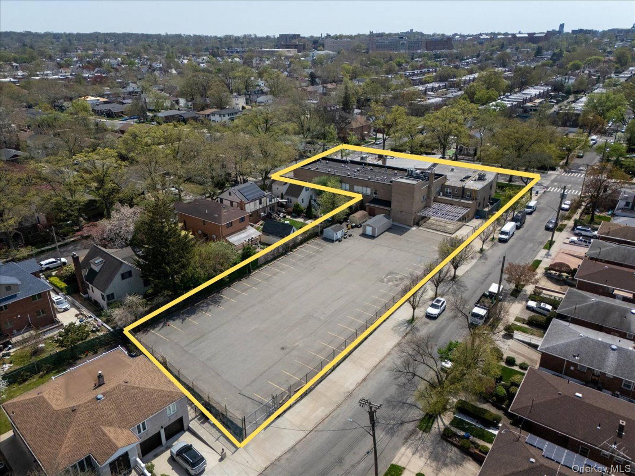 Commercial Lease 168th  Queens, NY 11366, MLS-995744-3