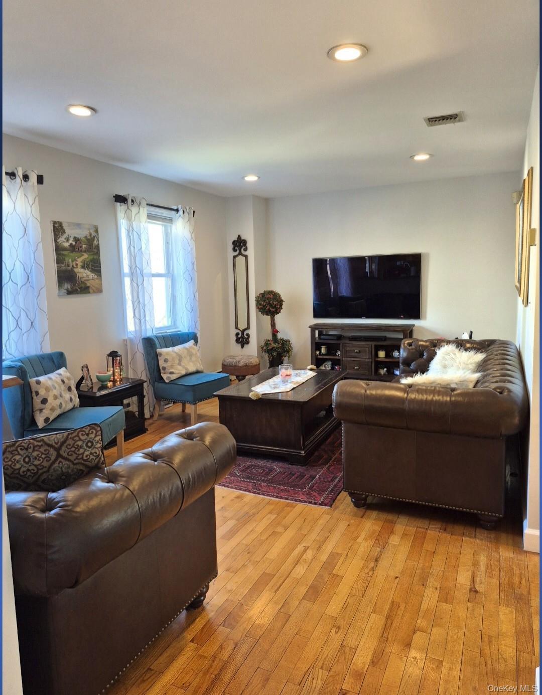 Single Family Bubenko  Rockland County, NY 10923, MLS-995763-7