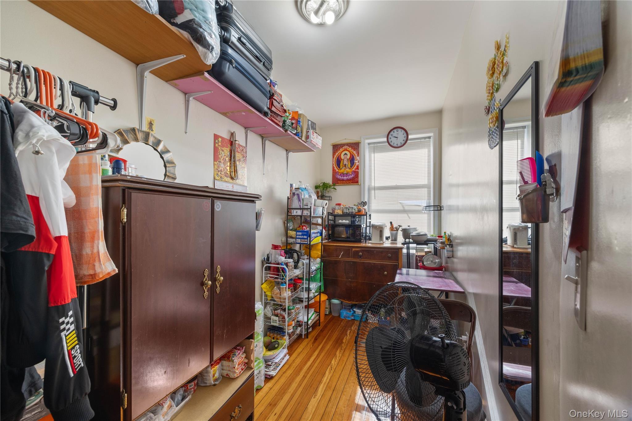 Single Family Grand  Bronx, NY 10468, MLS-995771-30
