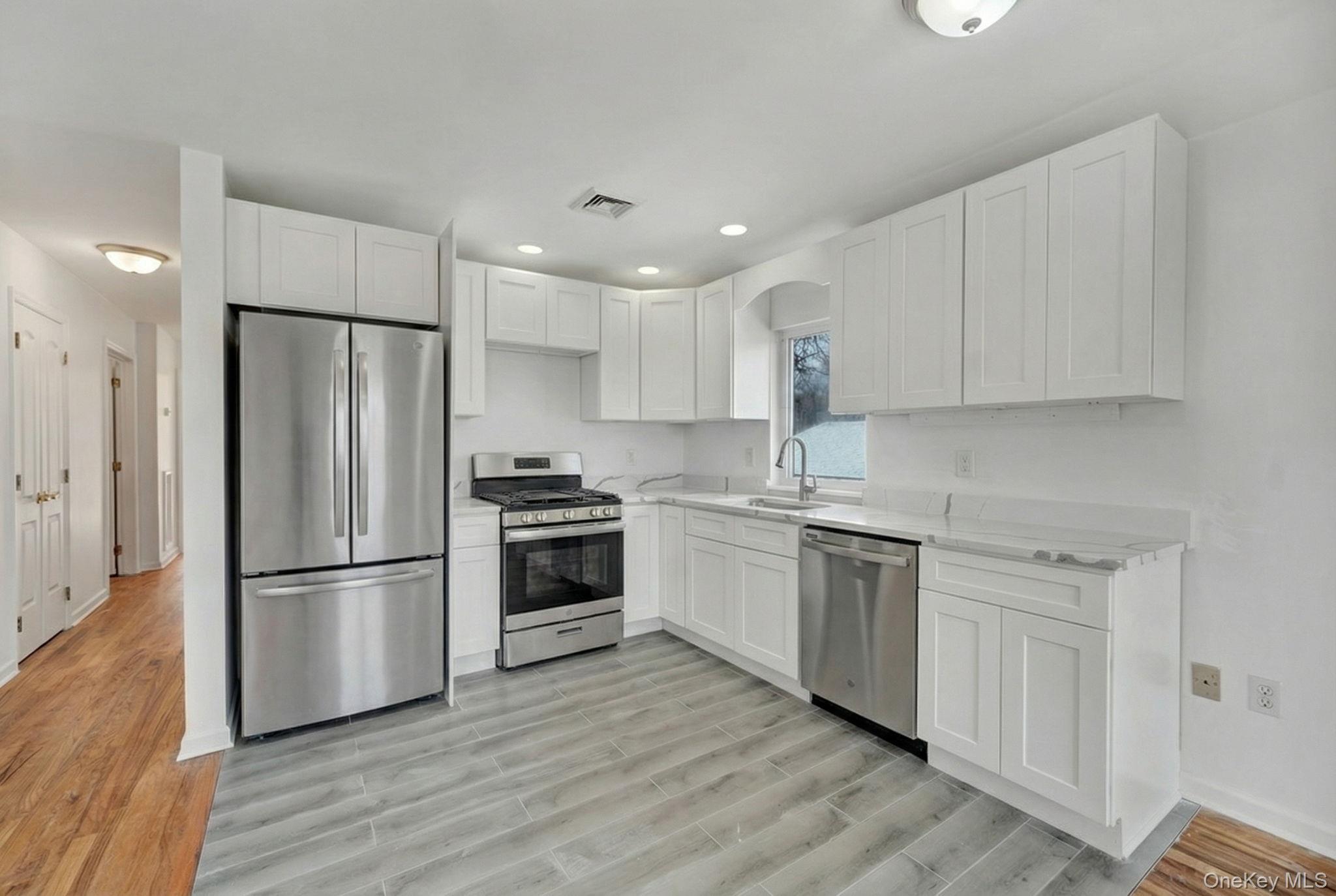 Single Family Wilson  Bronx, NY 10469, MLS-995775-17