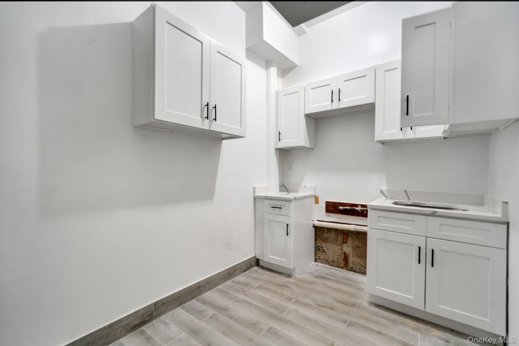 Single Family Wilson  Bronx, NY 10469, MLS-995775-24