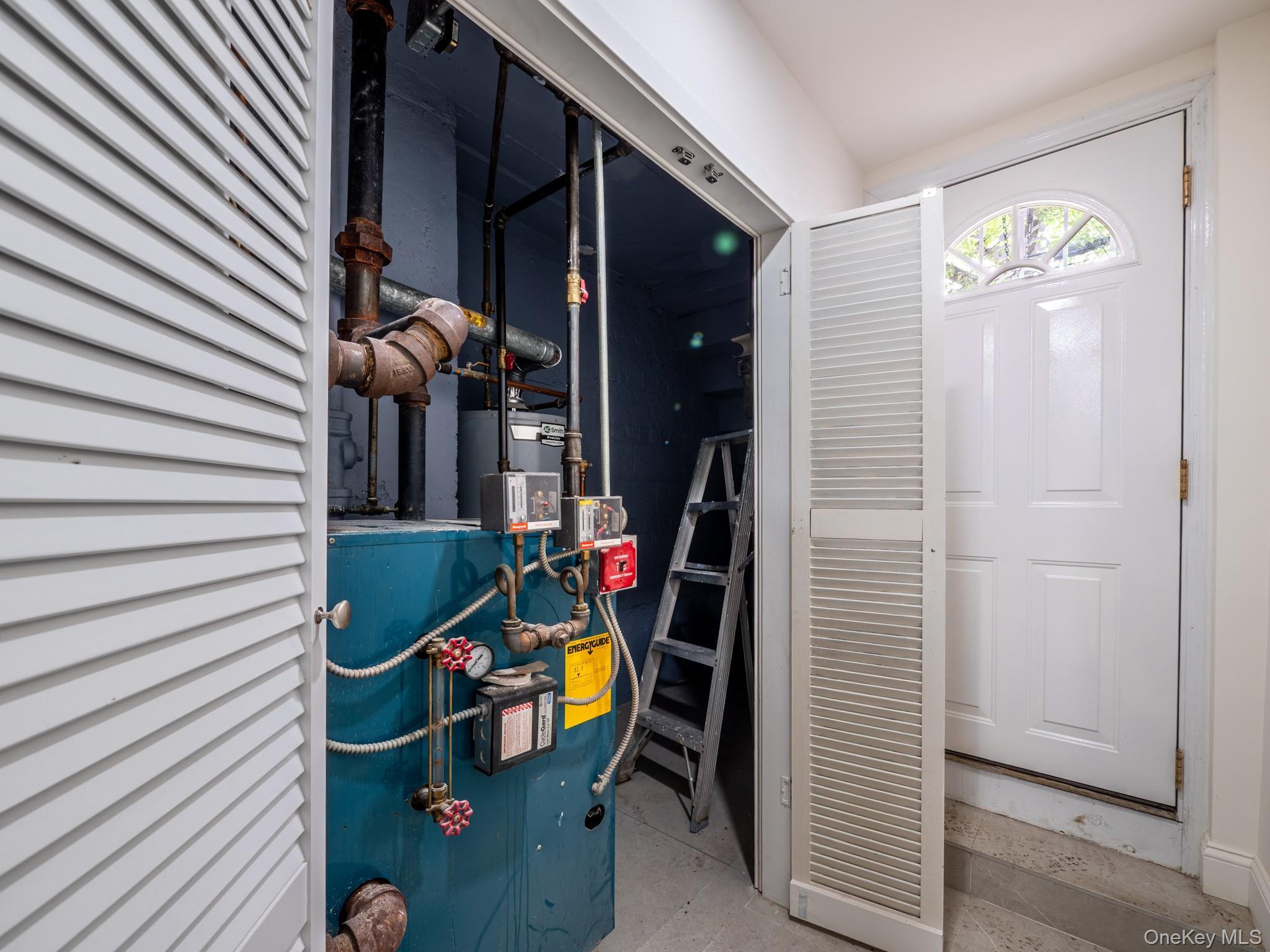 Single Family Hendrickson Brooklyn, NY 11234, MLS-995780-32