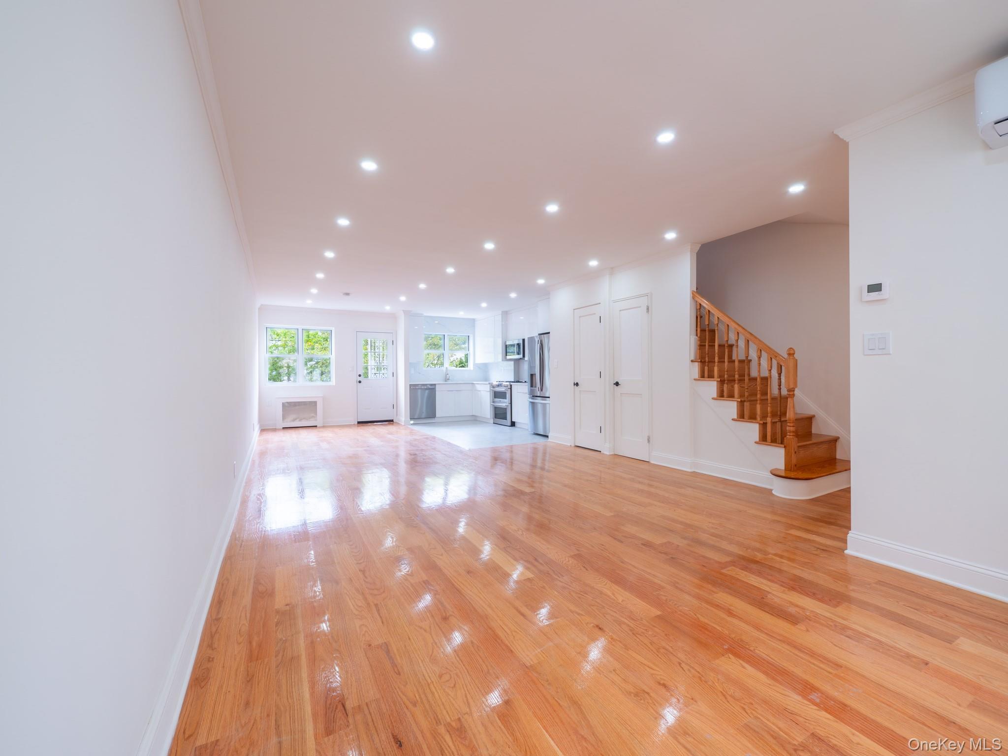 Single Family Hendrickson Brooklyn, NY 11234, MLS-995780-6