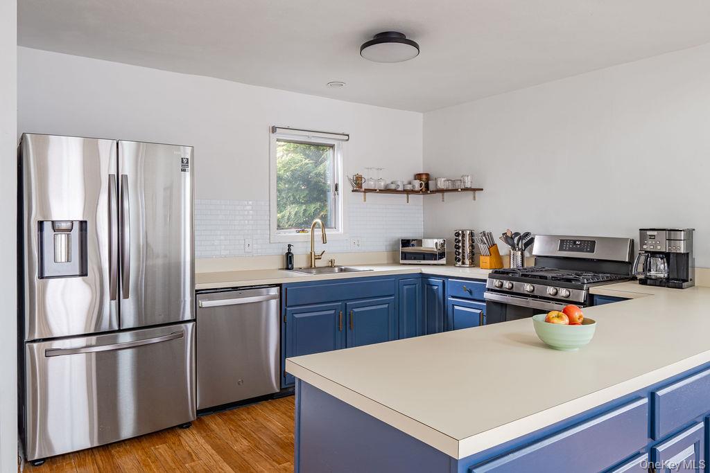 Single Family Redwood Lane Sullivan County, NY 12783, MLS-995797-7