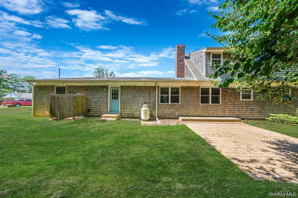 Single Family Willow Terrace Lane Suffolk County, NY 11957, MLS-995799-16
