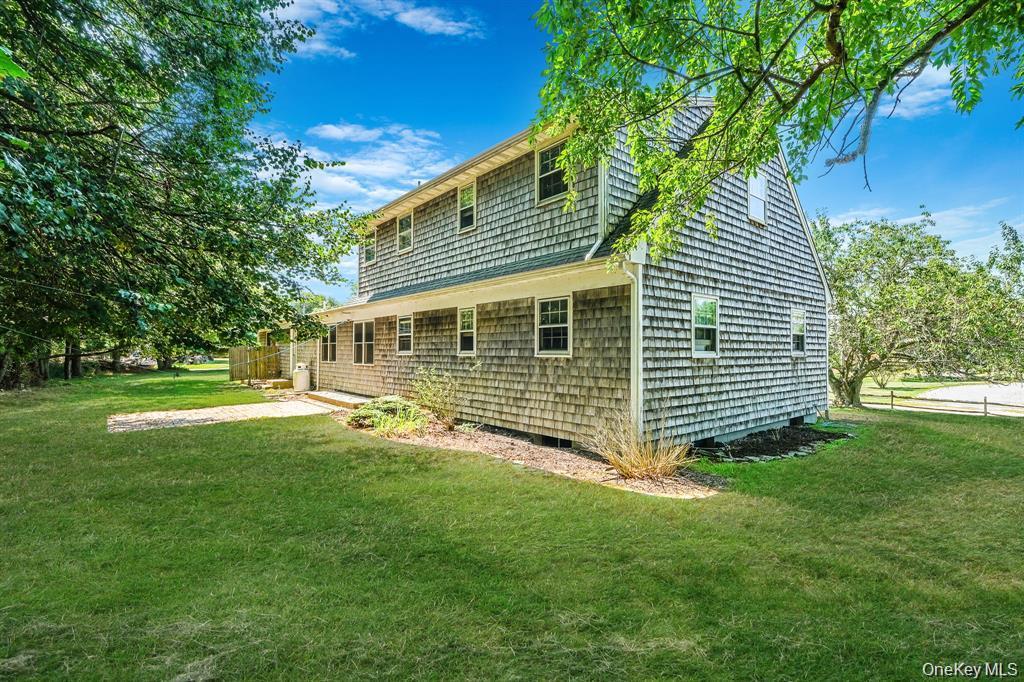 Single Family Willow Terrace Lane Suffolk County, NY 11957, MLS-995799-17