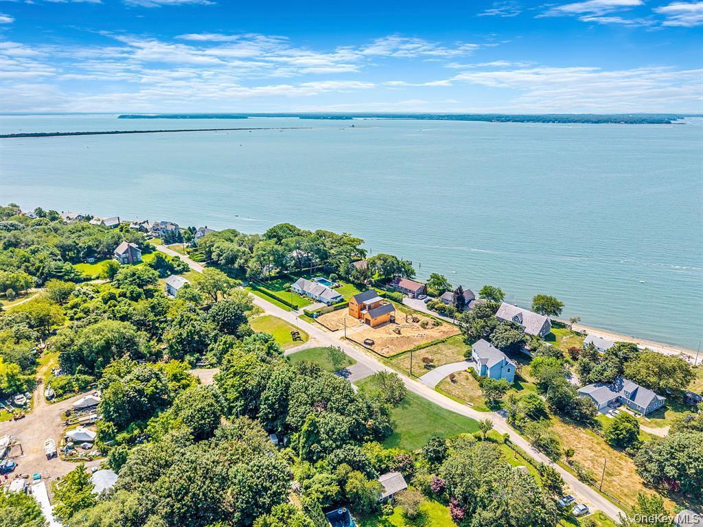 Single Family Willow Terrace Lane Suffolk County, NY 11957, MLS-995799-4