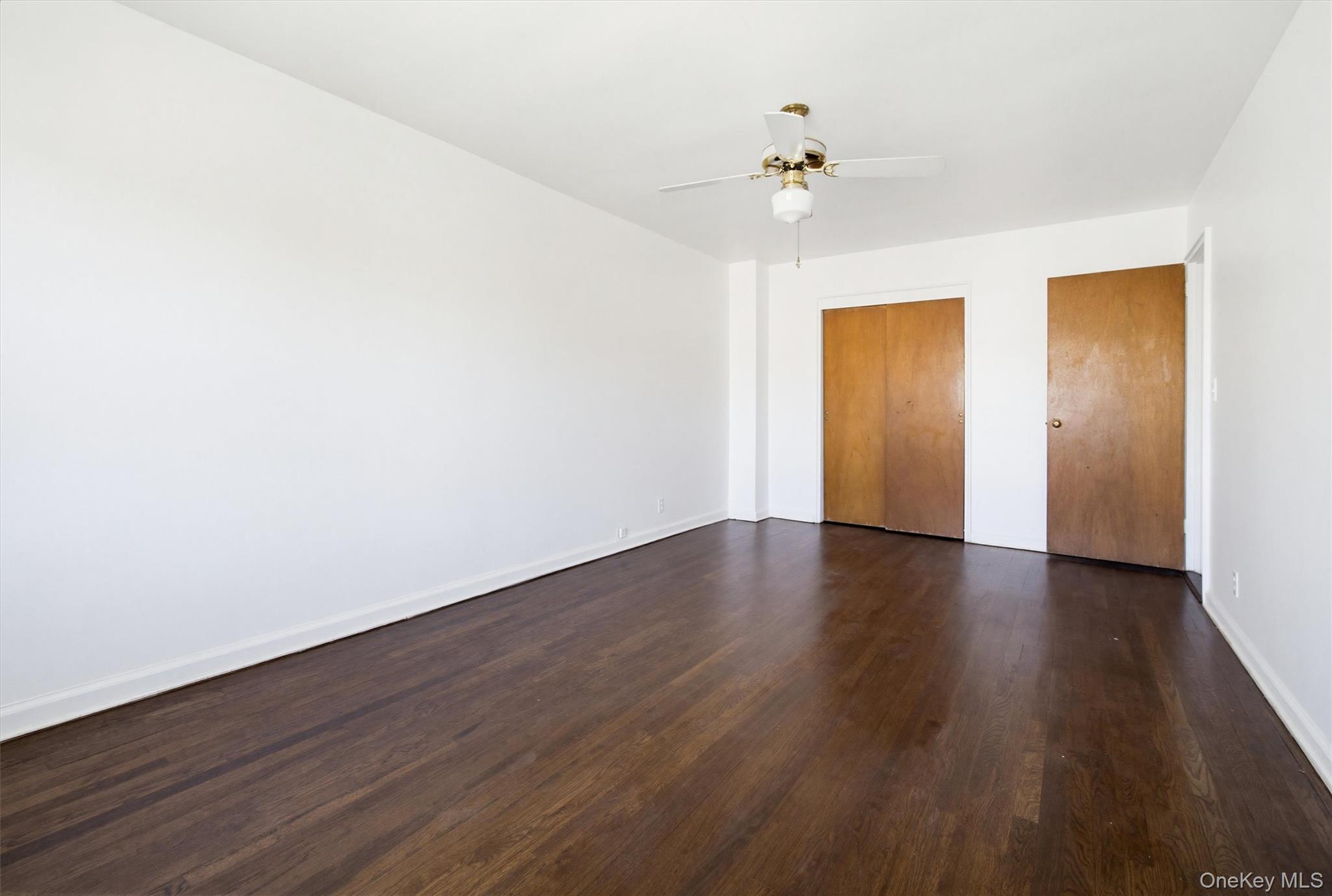 Single Family Logan Bronx, NY 10465, MLS-995803-23