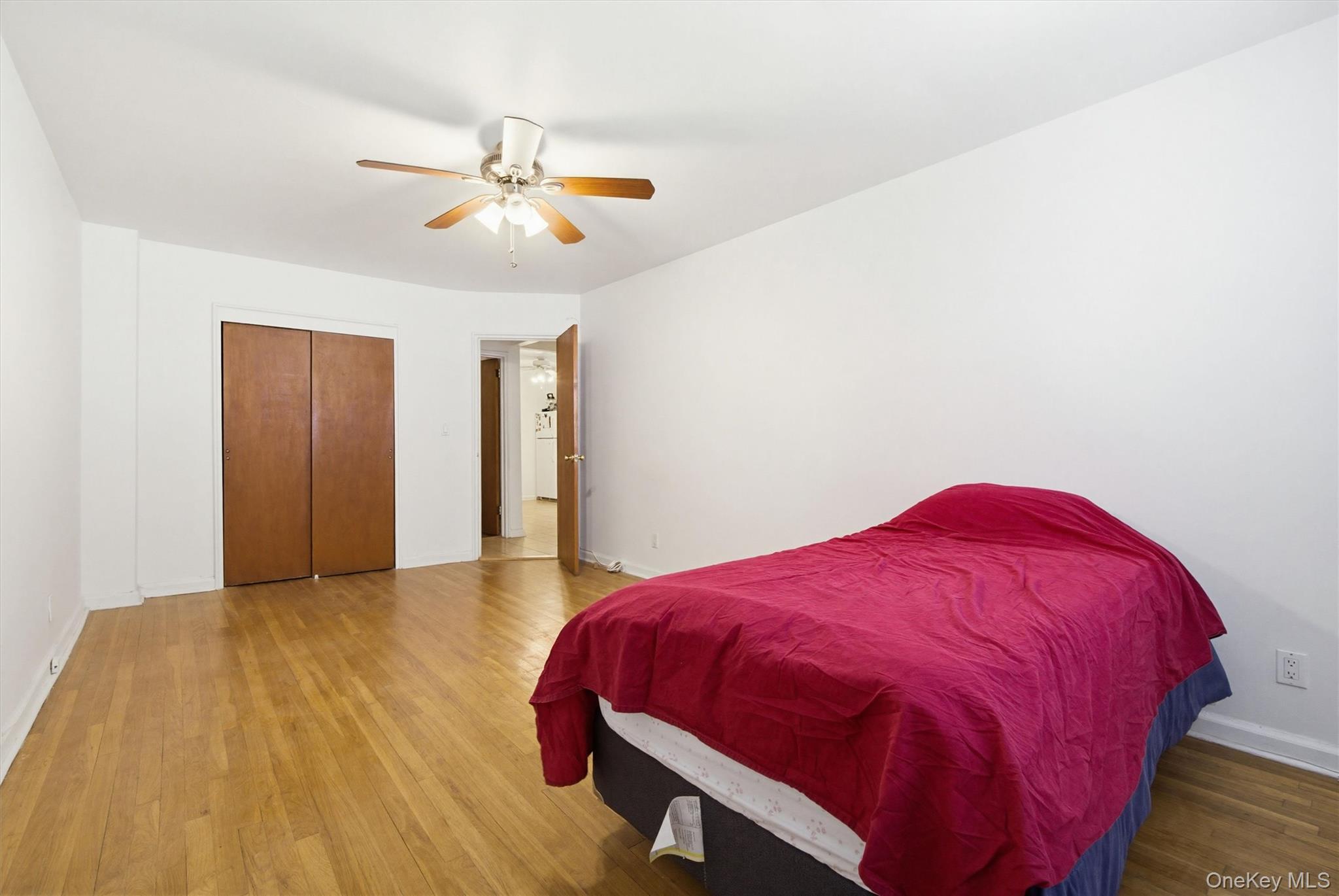 Single Family Logan Bronx, NY 10465, MLS-995803-36