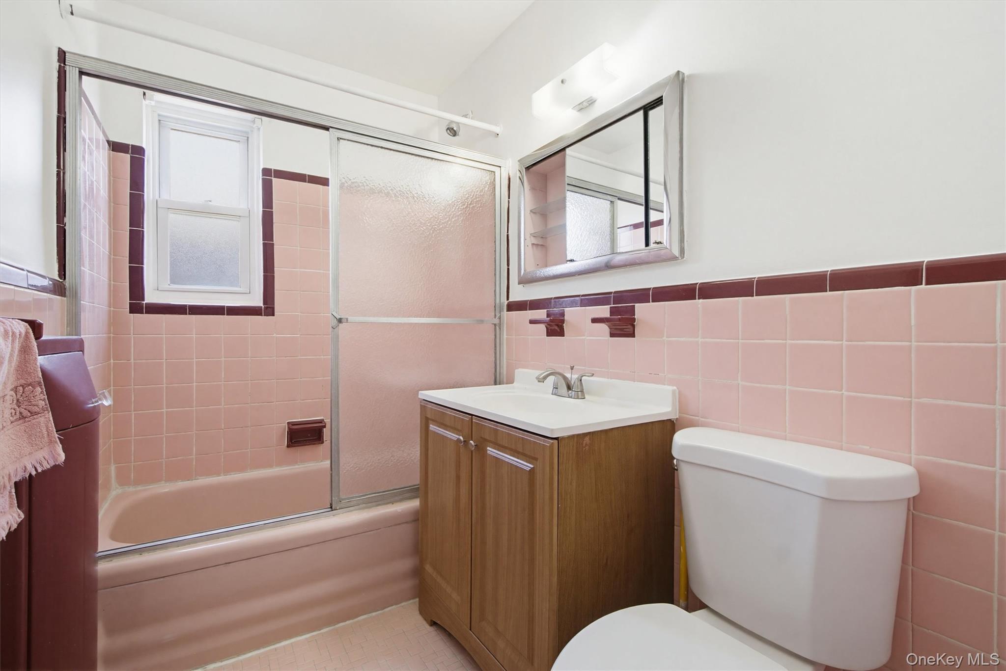 Single Family Logan Bronx, NY 10465, MLS-995803-37