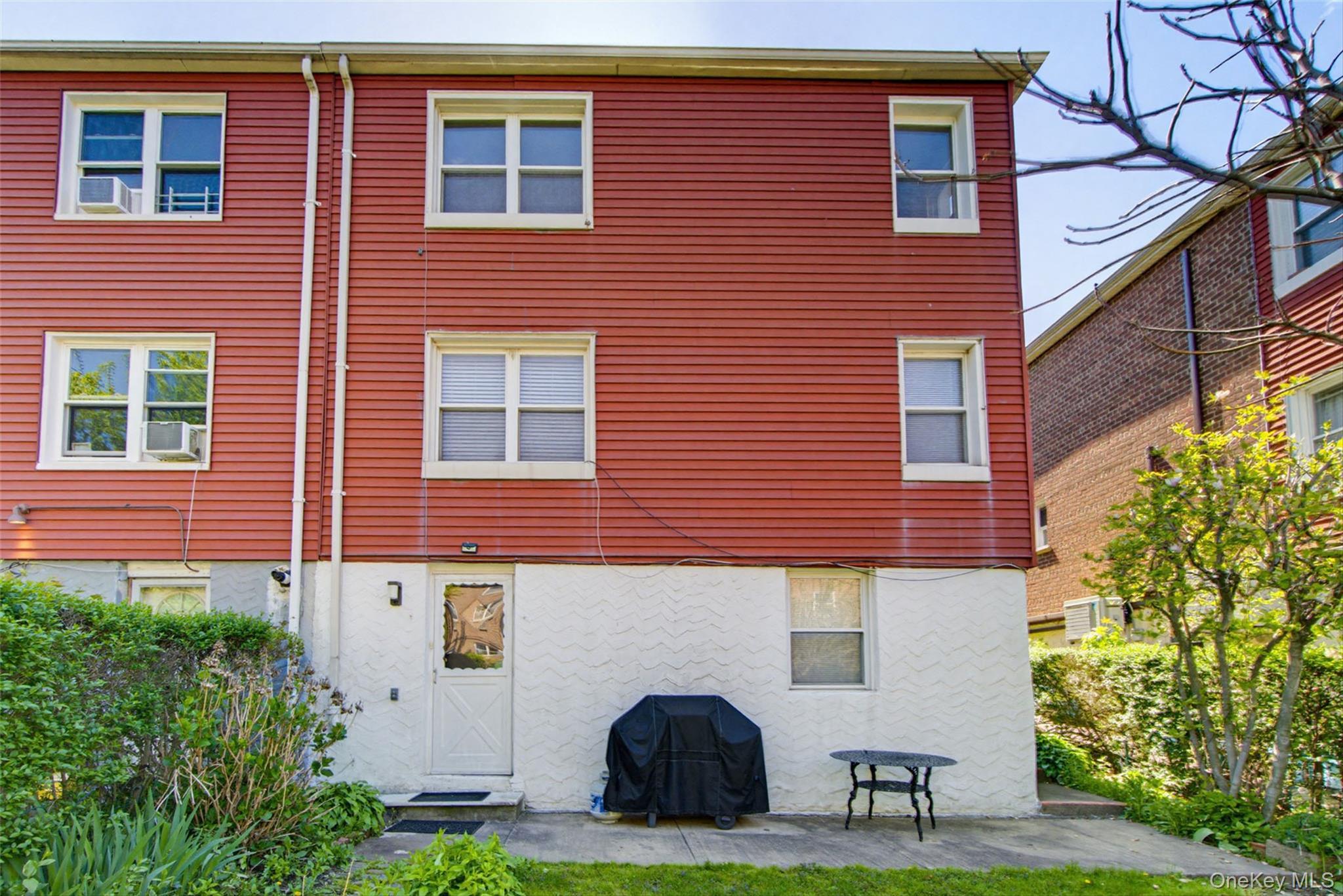 Single Family Logan Bronx, NY 10465, MLS-995803-47