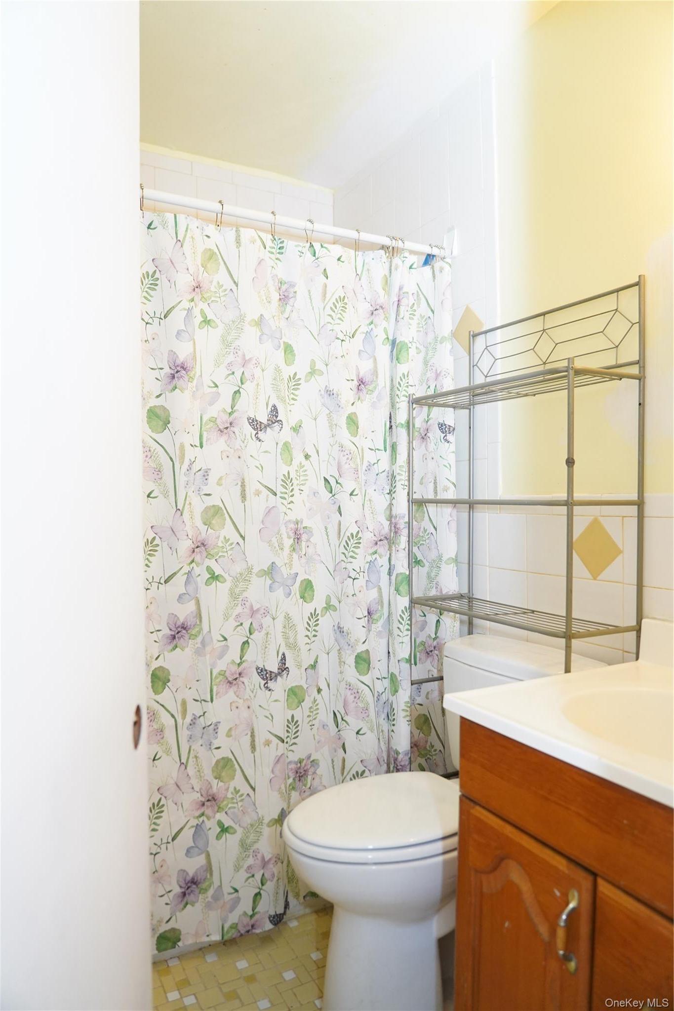 Single Family 88th Street  Queens, NY 11416, MLS-995814-16