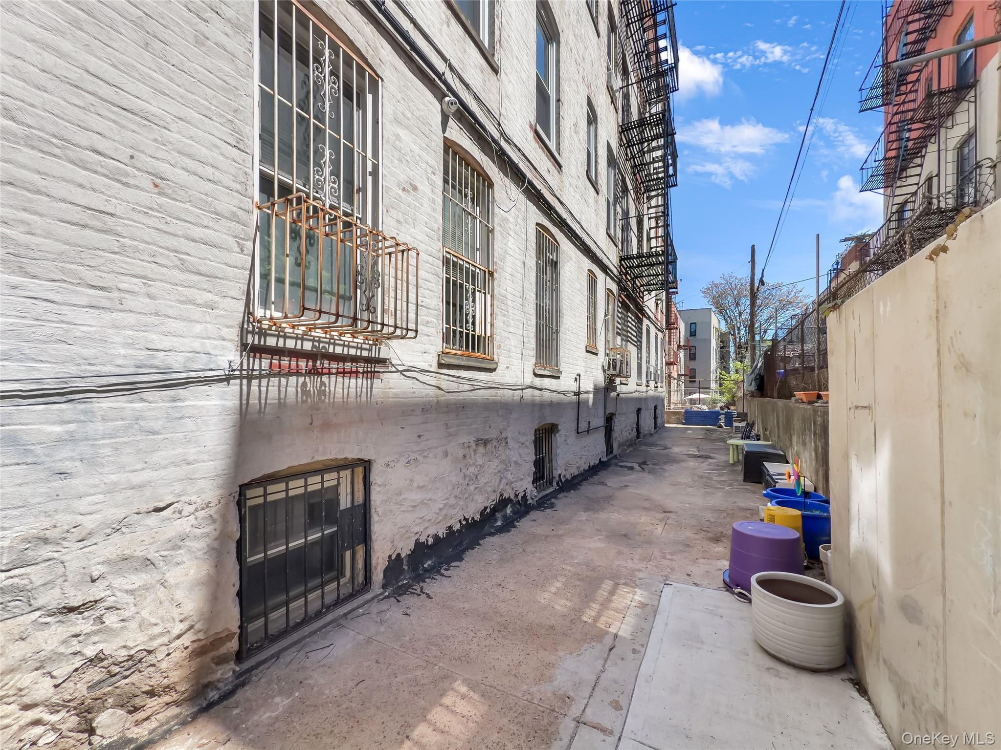 Coop 43rd Street  Brooklyn, NY 11232, MLS-995881-37