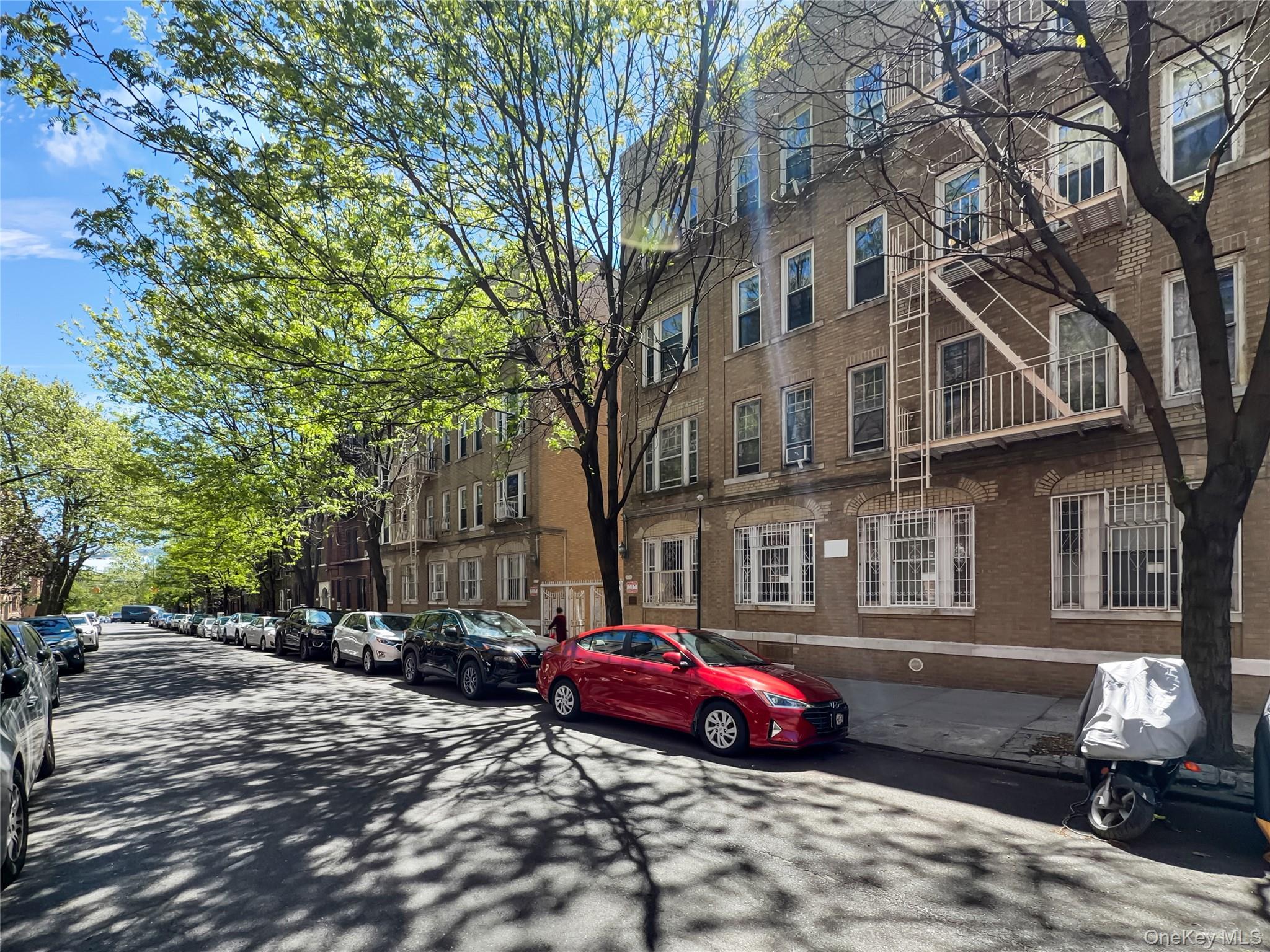 Coop 43rd Street  Brooklyn, NY 11232, MLS-995881-4