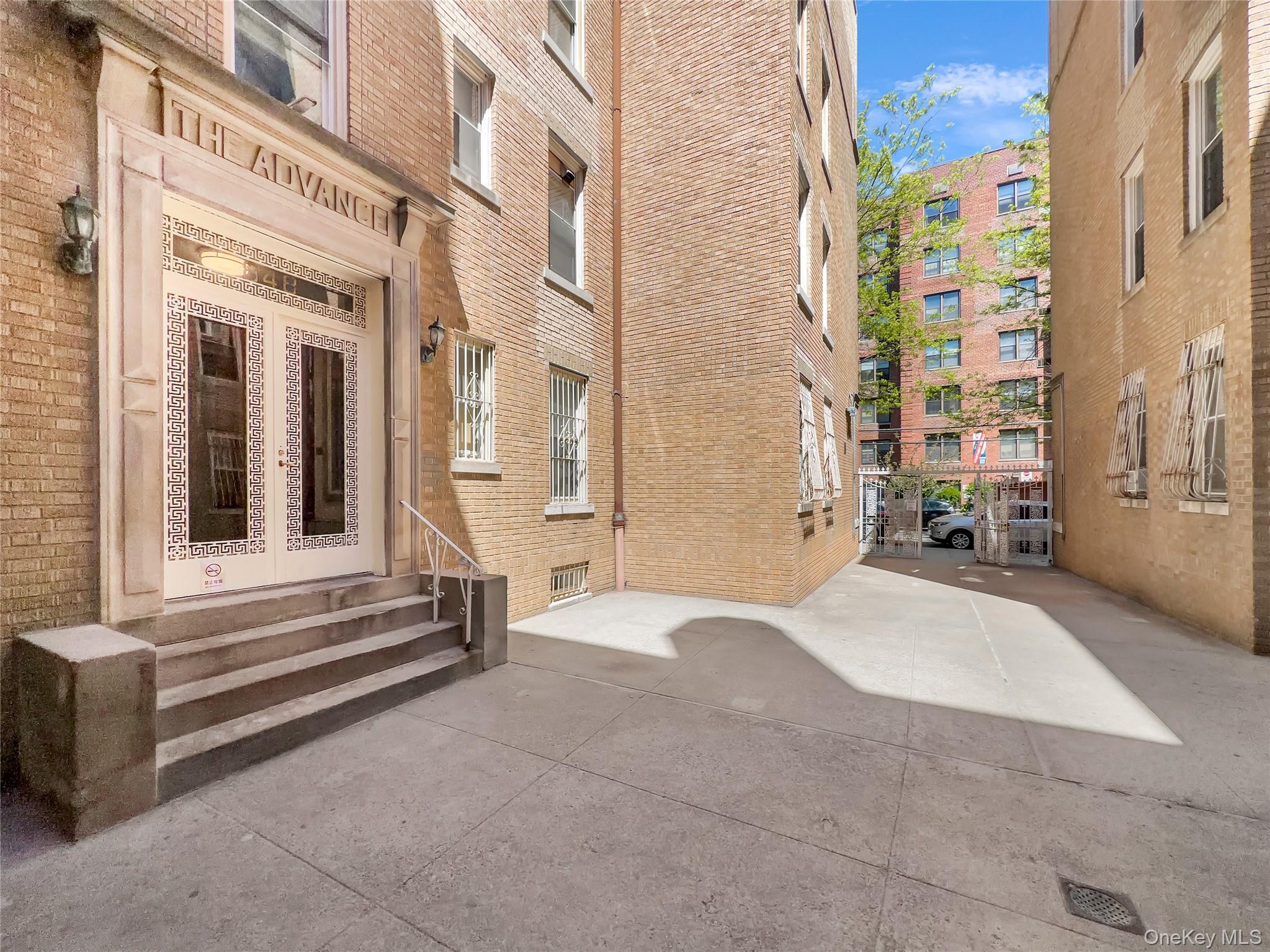Coop 43rd Street  Brooklyn, NY 11232, MLS-995881-9