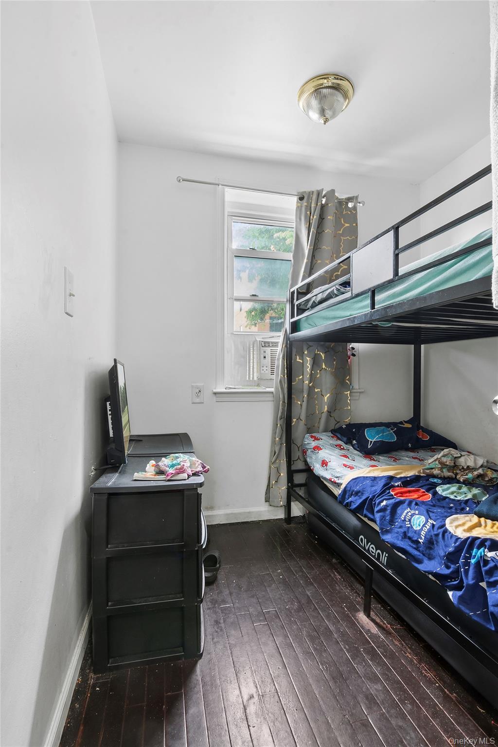 Single Family Saint Andrews Place Brooklyn, NY 11216, MLS-995921-10