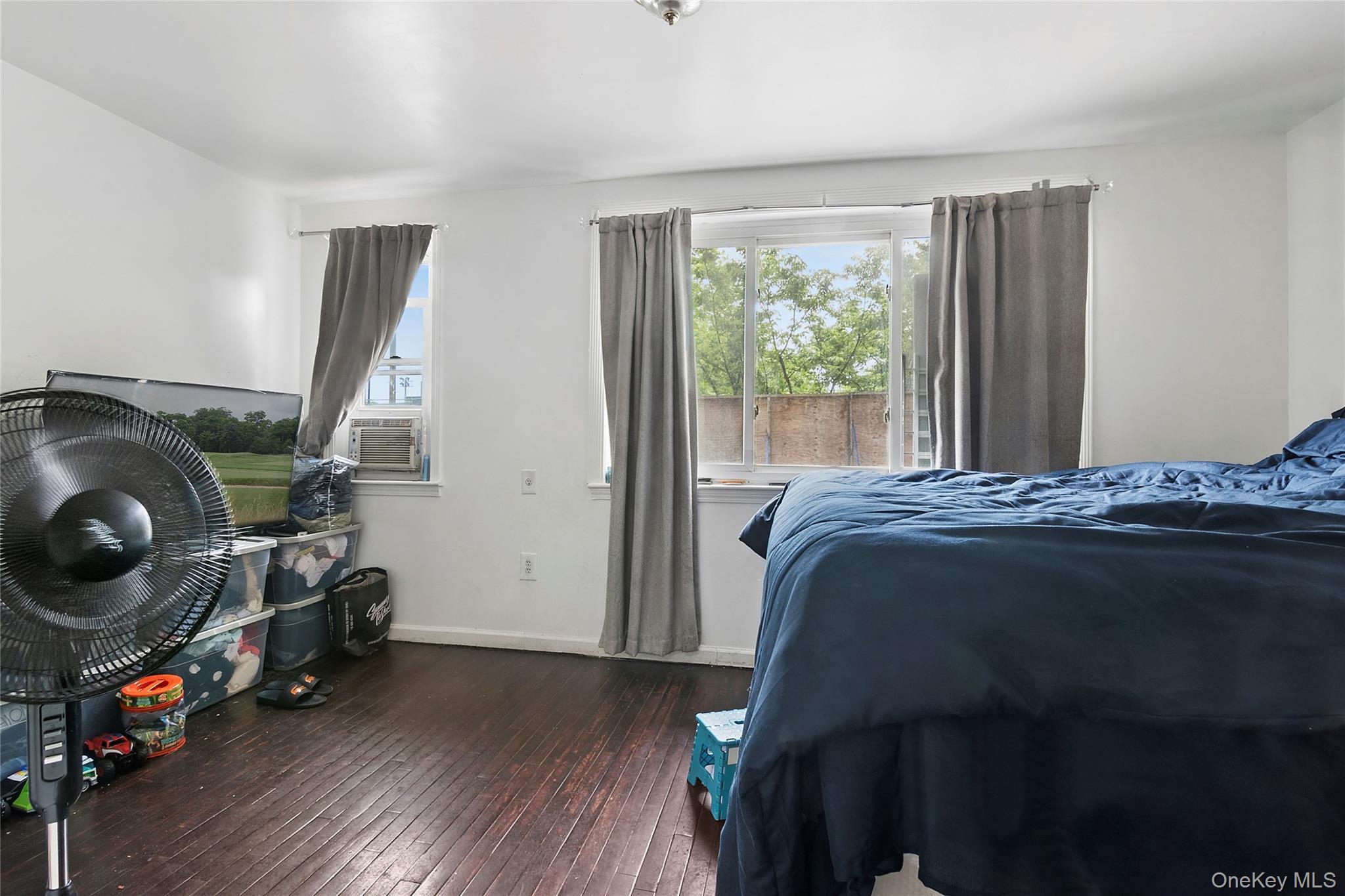 Single Family Saint Andrews Place Brooklyn, NY 11216, MLS-995921-12