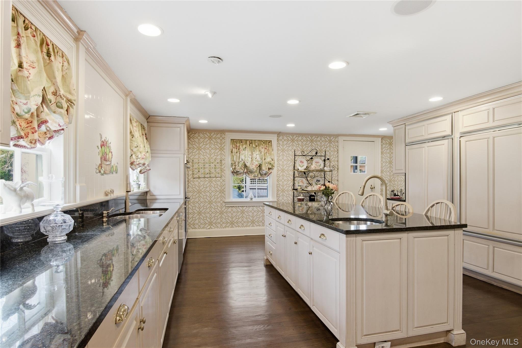 Single Family Piping Rock Road Nassau County, NY 11560, MLS-995929-10