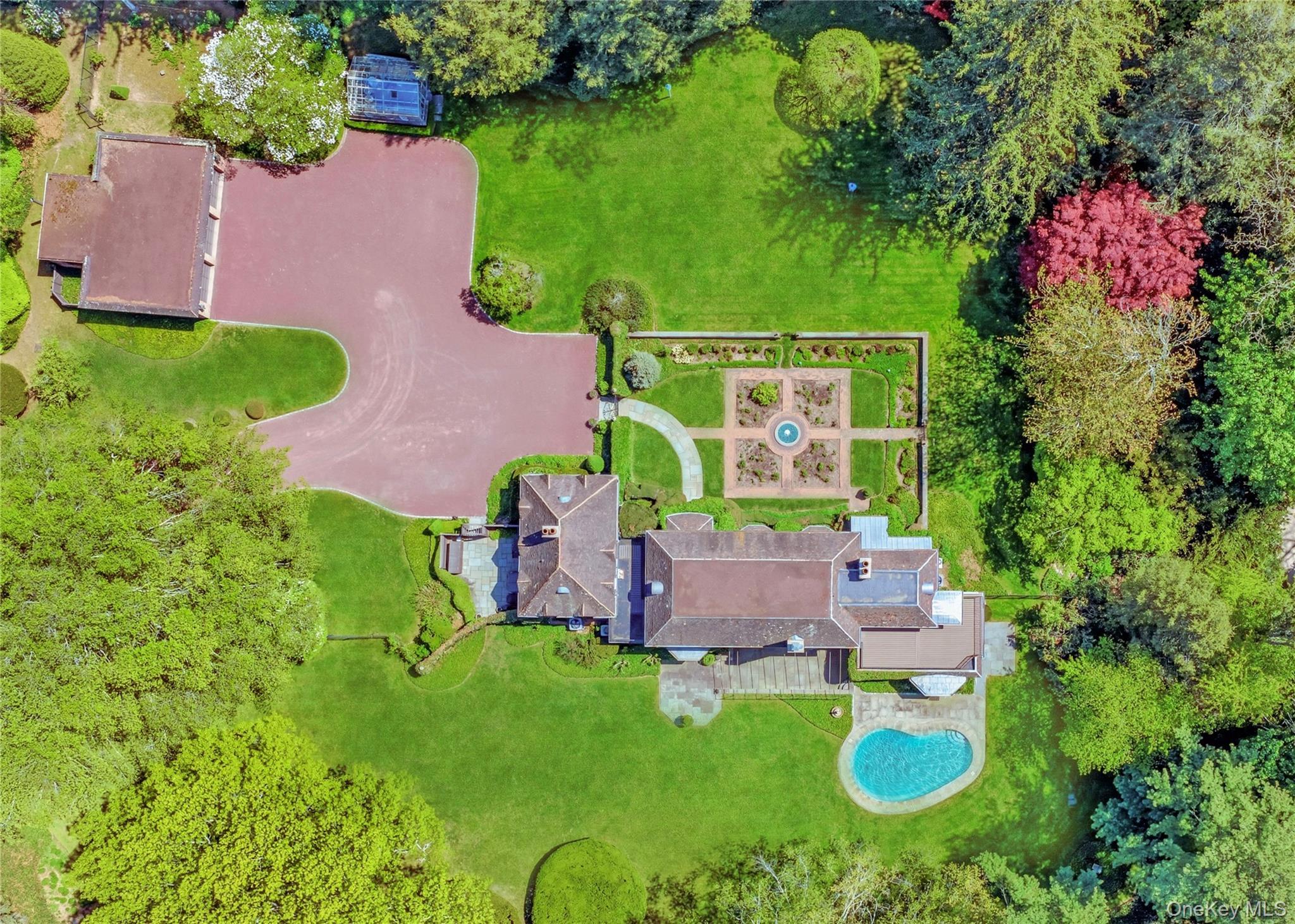 Single Family Piping Rock Road  Nassau County, NY 11560, MLS-995929-28