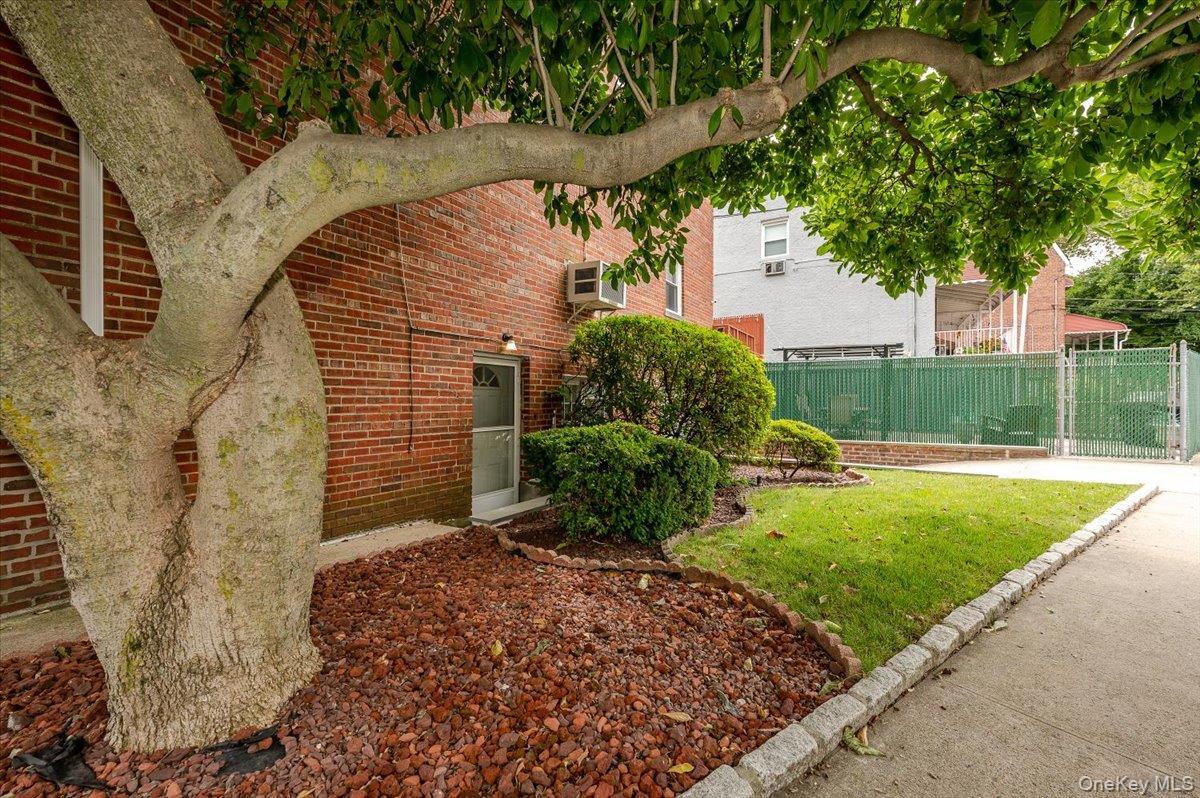 Single Family Narragansett Bronx, NY 10461, MLS-995978-27