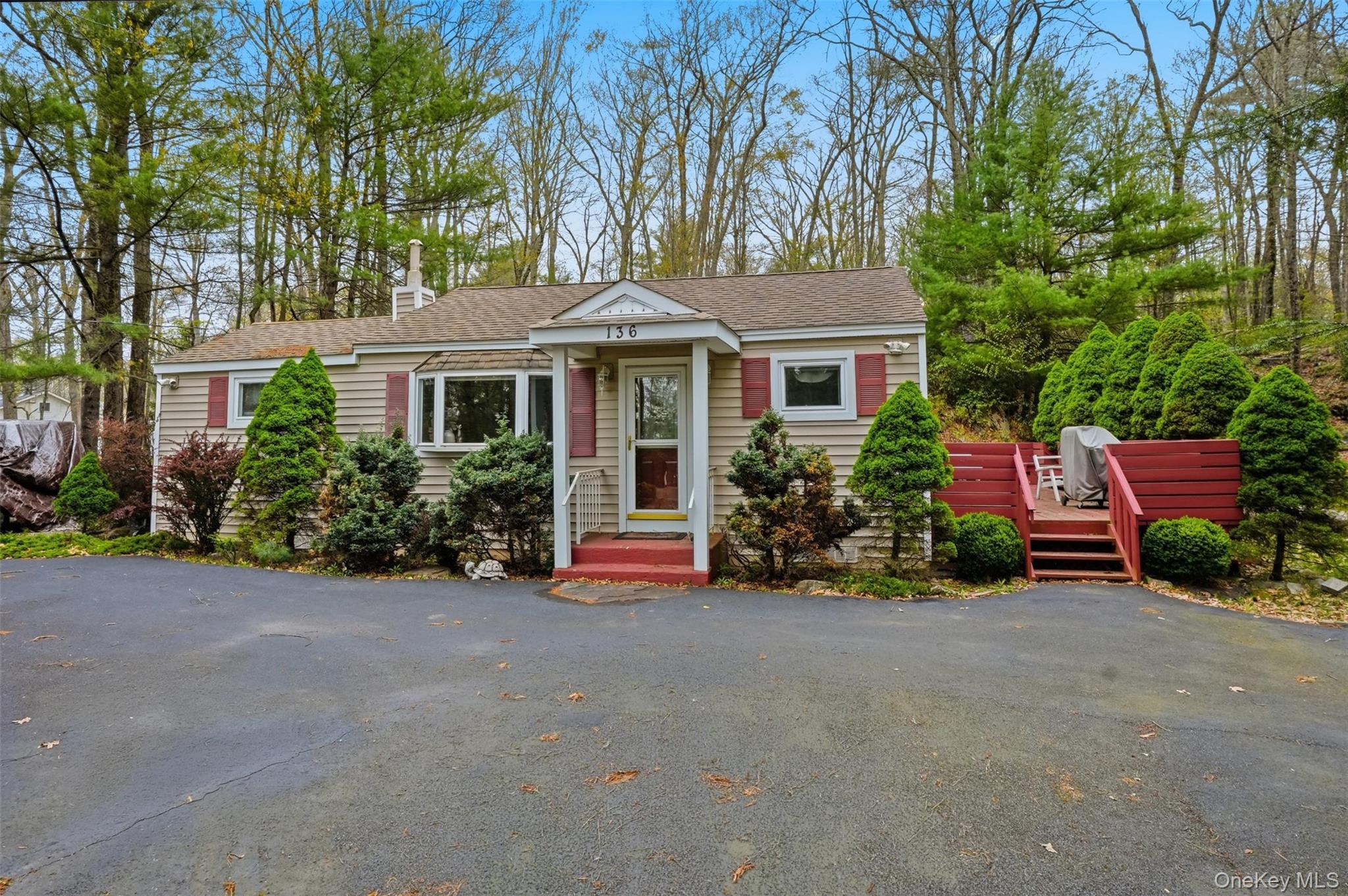 Single Family Shore Sullivan County, NY 12790, MLS-995993-3