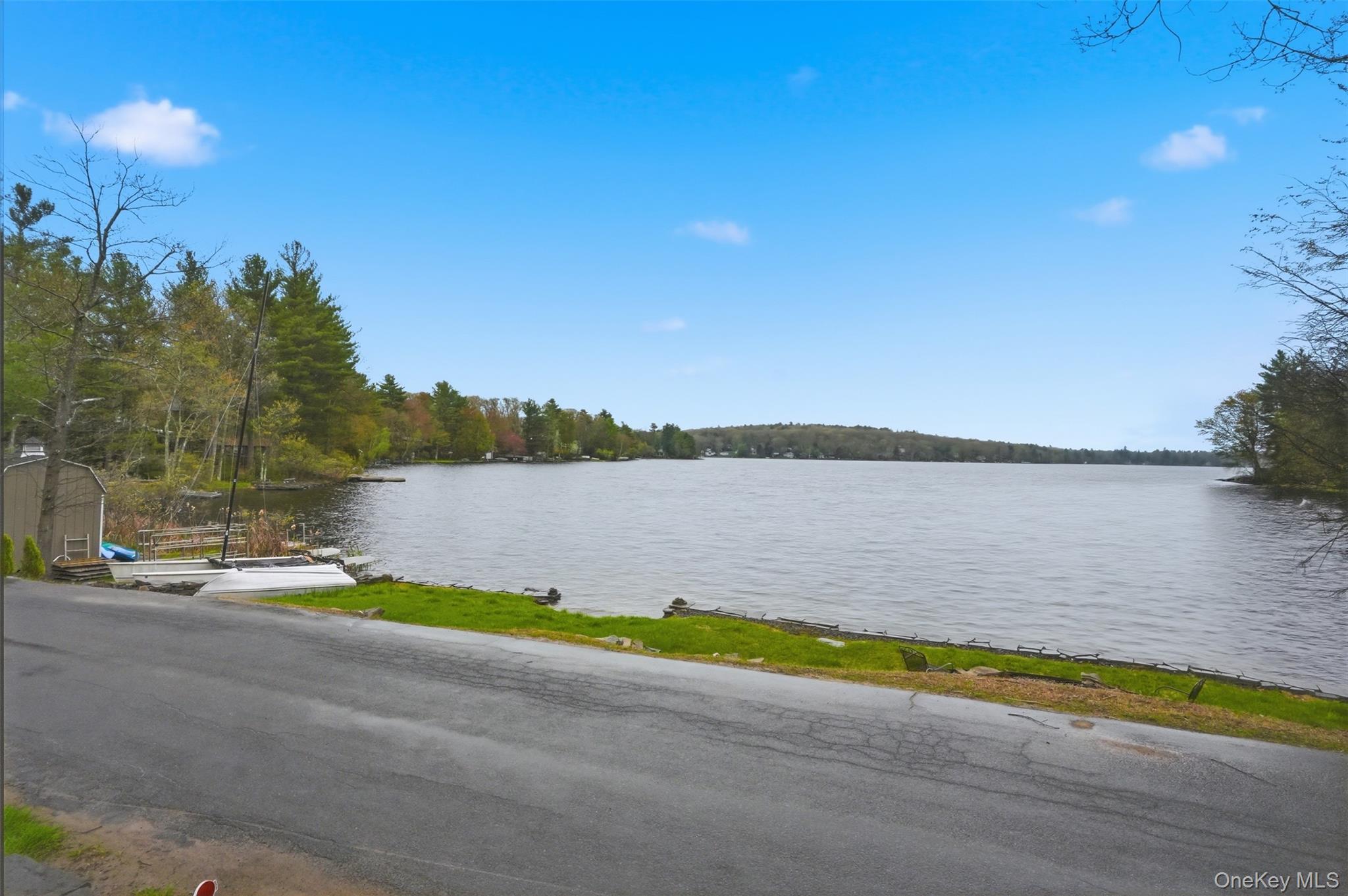 Single Family Shore  Sullivan County, NY 12790, MLS-995993-31