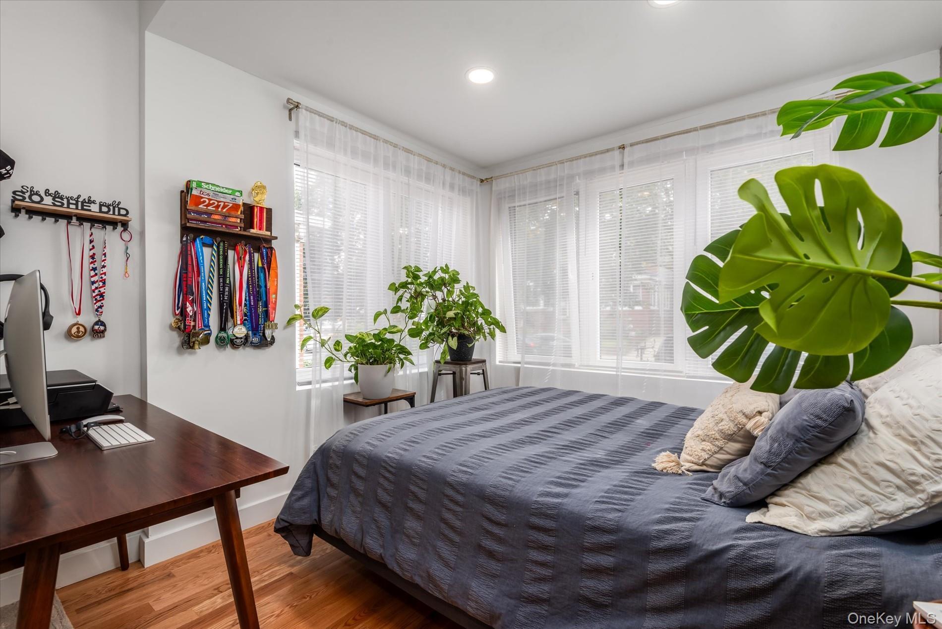 Single Family 78th Queens, NY 11385, MLS-995995-14