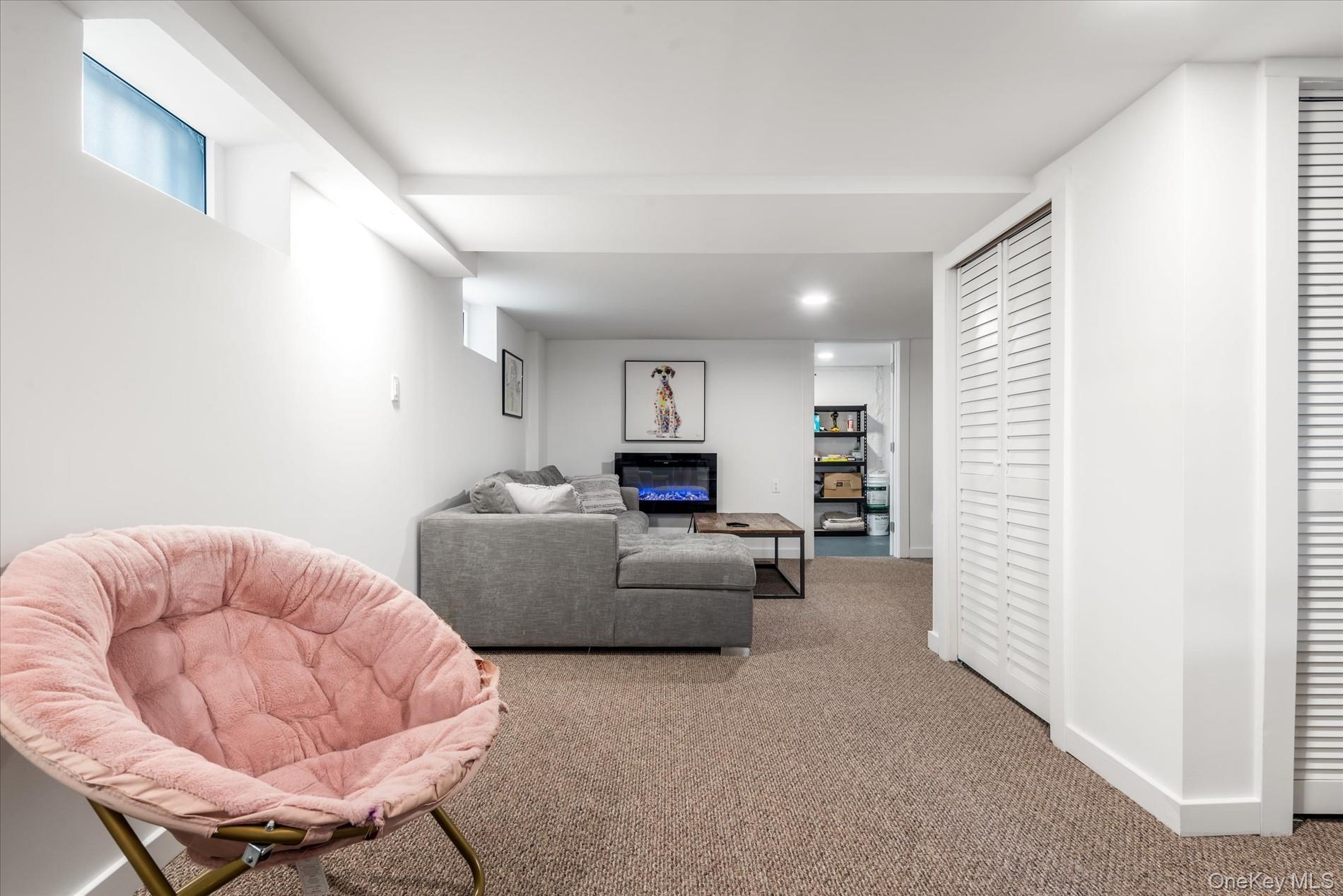 Single Family 78th Queens, NY 11385, MLS-995995-30
