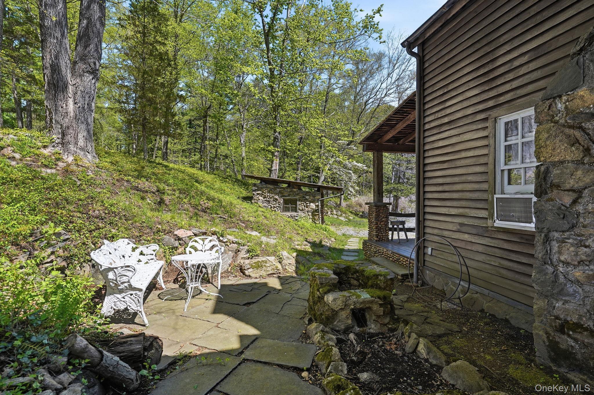 Single Family Cedar Lane Westchester County, NY 10562, MLS-996003-21
