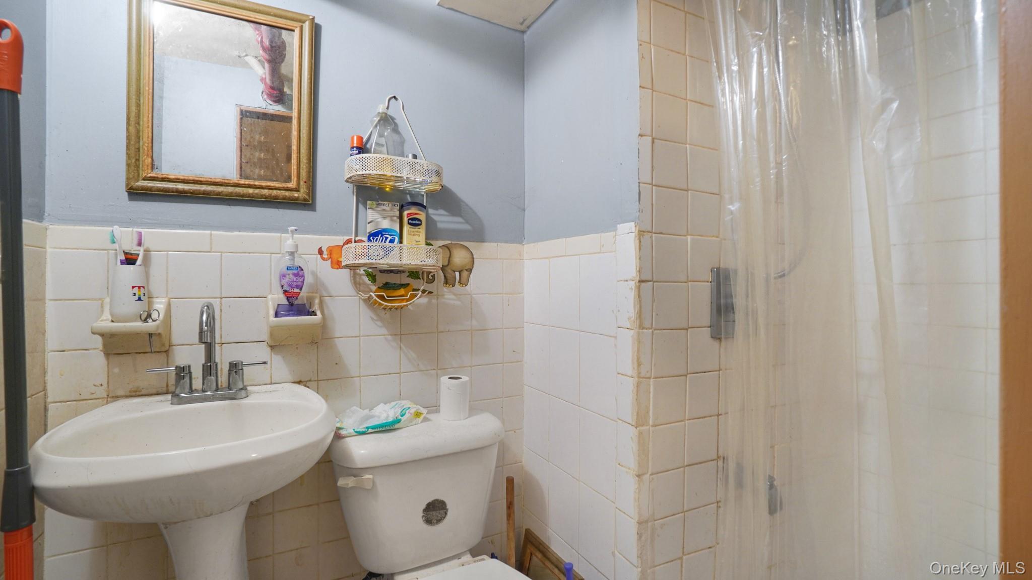 Single Family 93rd Avenue Queens, NY 11428, MLS-996021-20