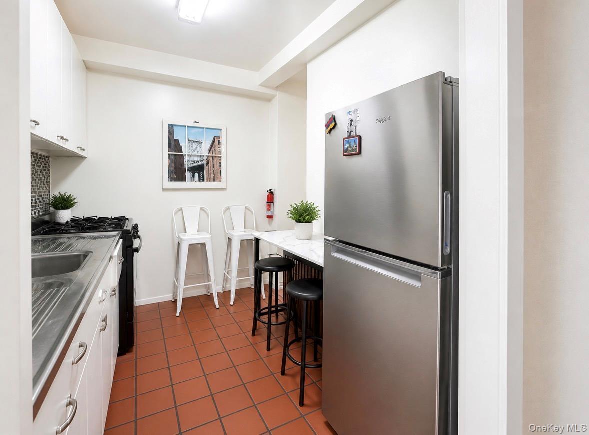 Coop Fordham Hill  Bronx, NY 10468, MLS-996025-8