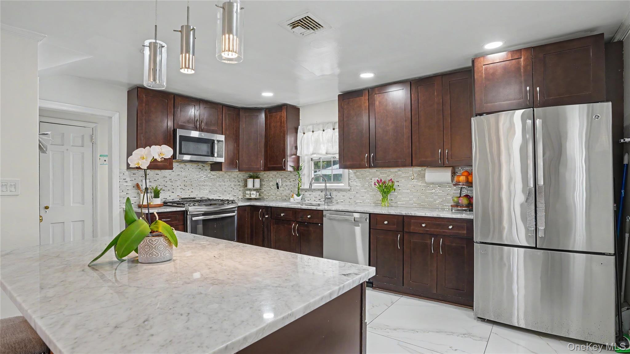 Single Family Summit Avenue  Westchester County, NY 10552, MLS-996032-6