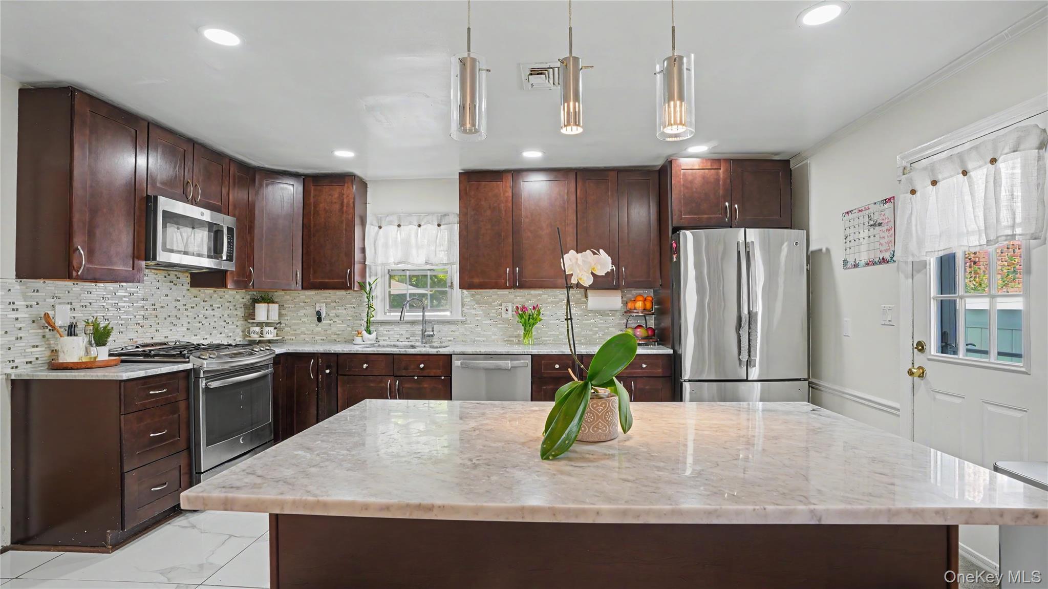Single Family Summit Avenue  Westchester County, NY 10552, MLS-996032-7