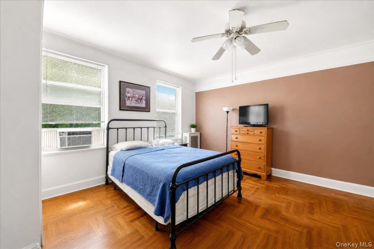 Single Family Hobart  Bronx, NY 10461, MLS-996033-11