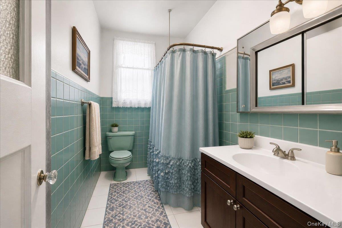 Single Family Hobart  Bronx, NY 10461, MLS-996033-20