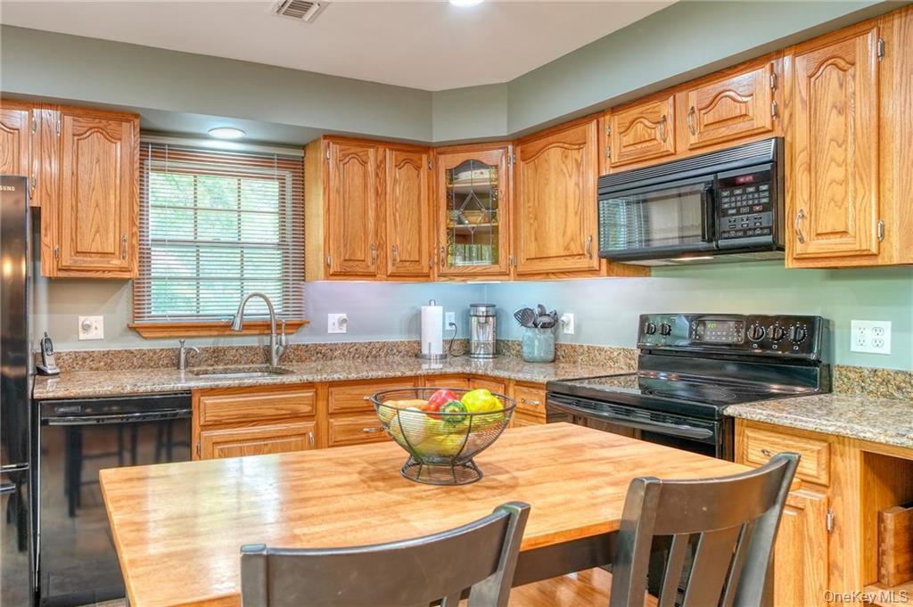 Single Family Roberts Drive Orange County, NY 10950, MLS-996050-10