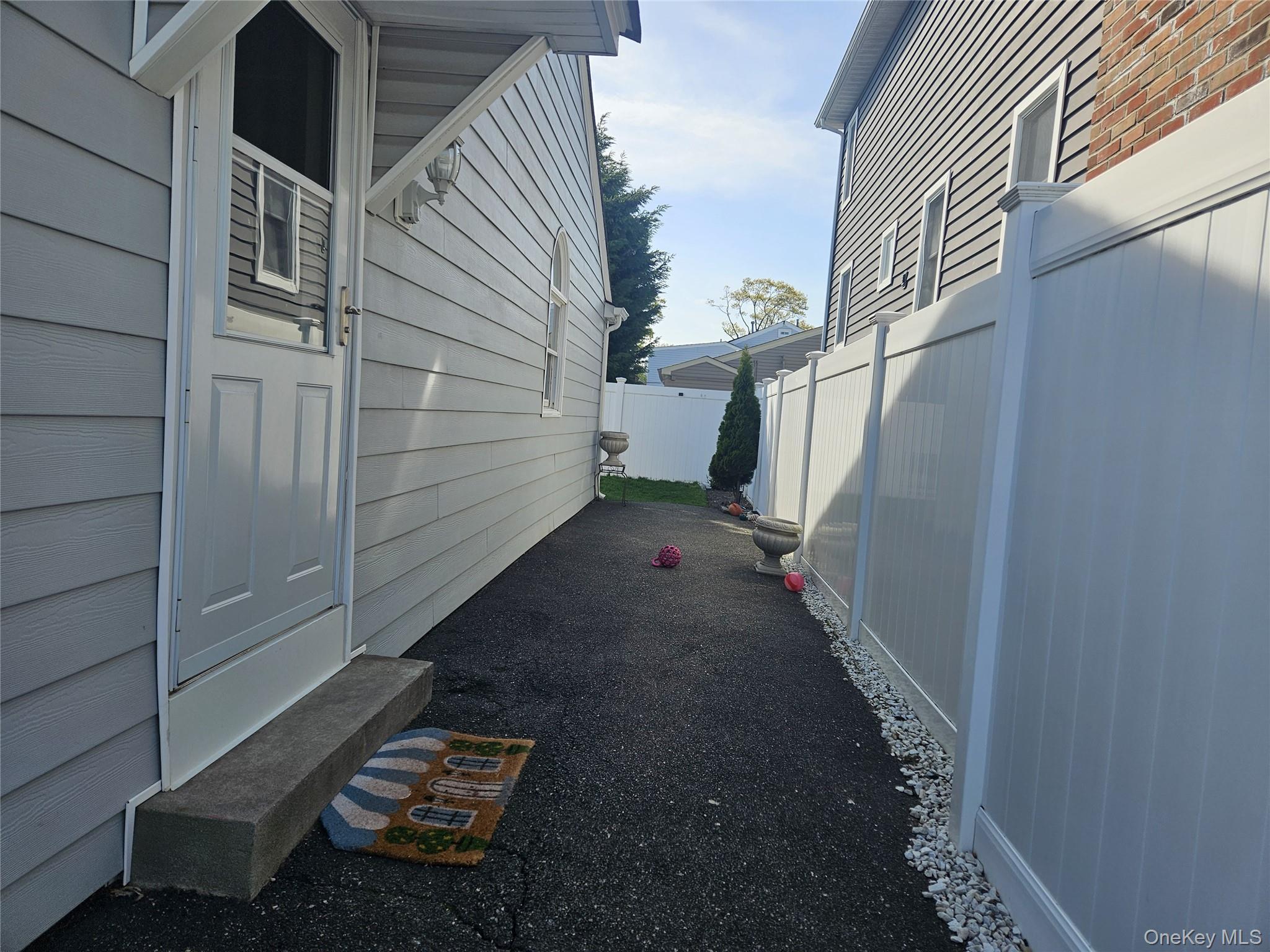 Single Family Lawson Avenue Nassau County, NY 11518, MLS-996057-11