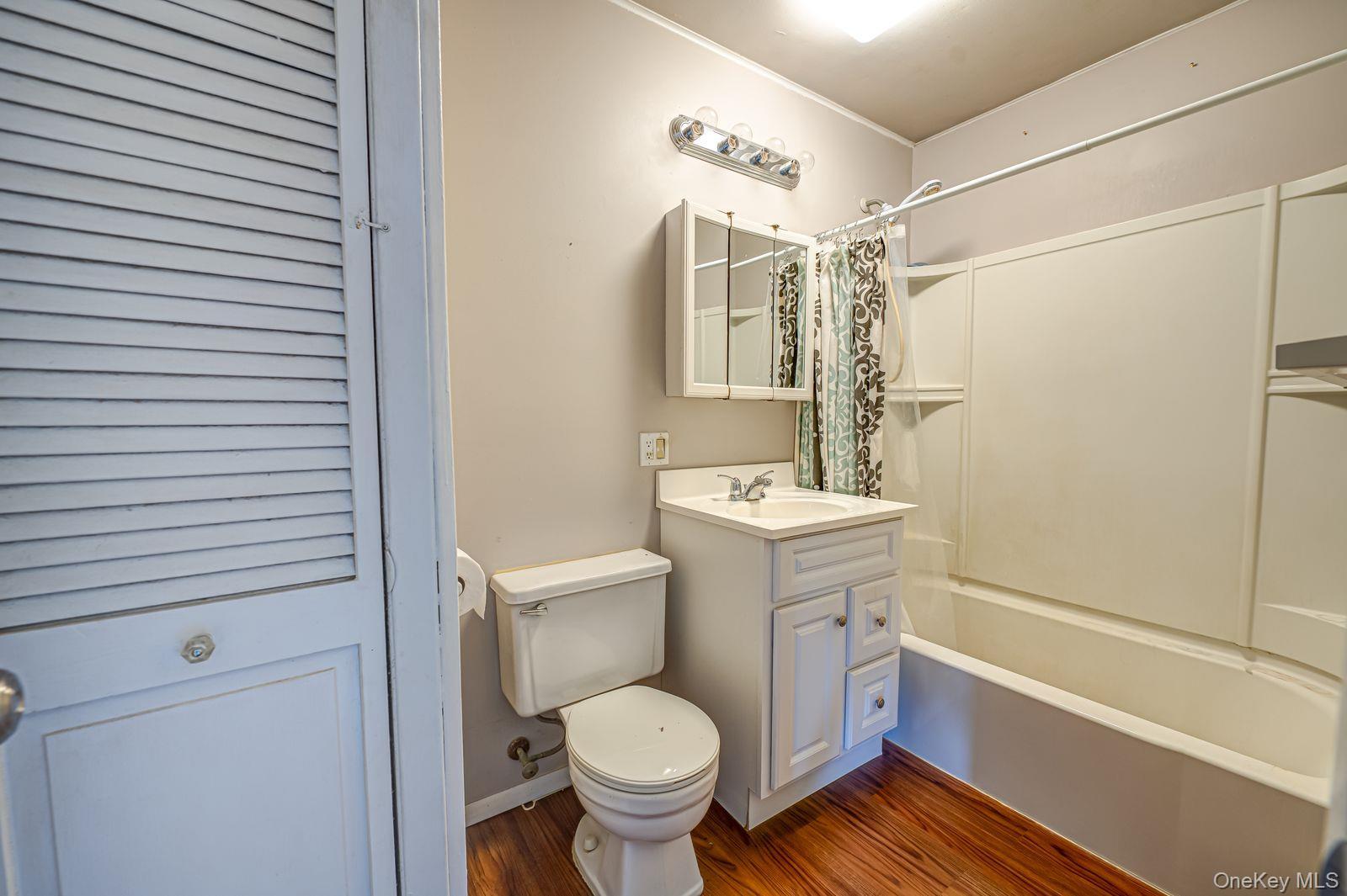 Single Family 3rd Avenue Suffolk County, NY 11731, MLS-996076-15