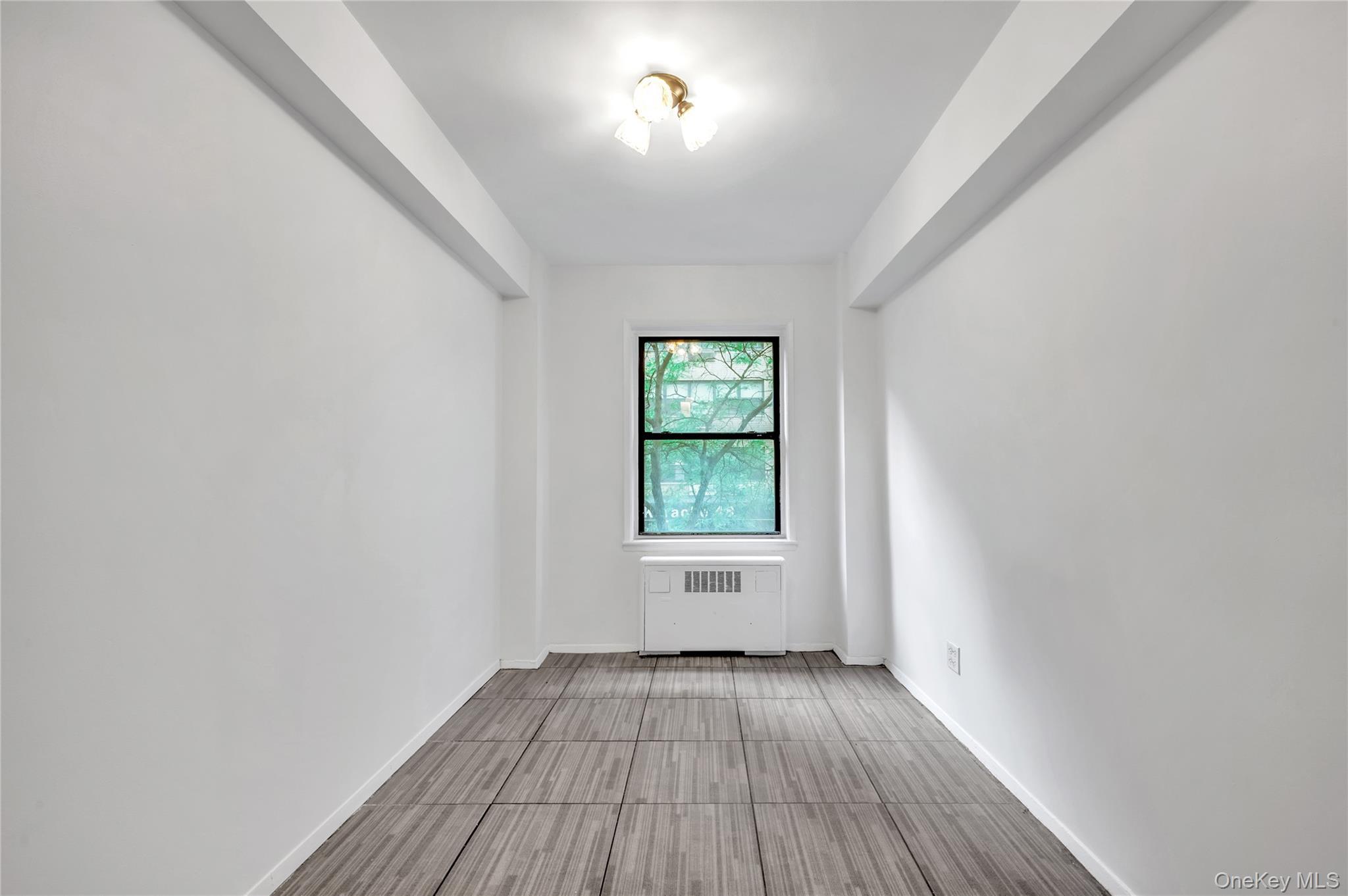 Coop 48th  Manhattan, NY 10017, MLS-996120-9