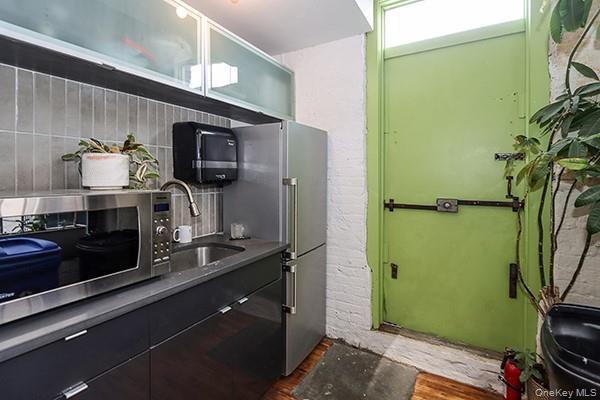 Commercial Lease Herkimer Place Brooklyn, NY 11216, MLS-996130-7