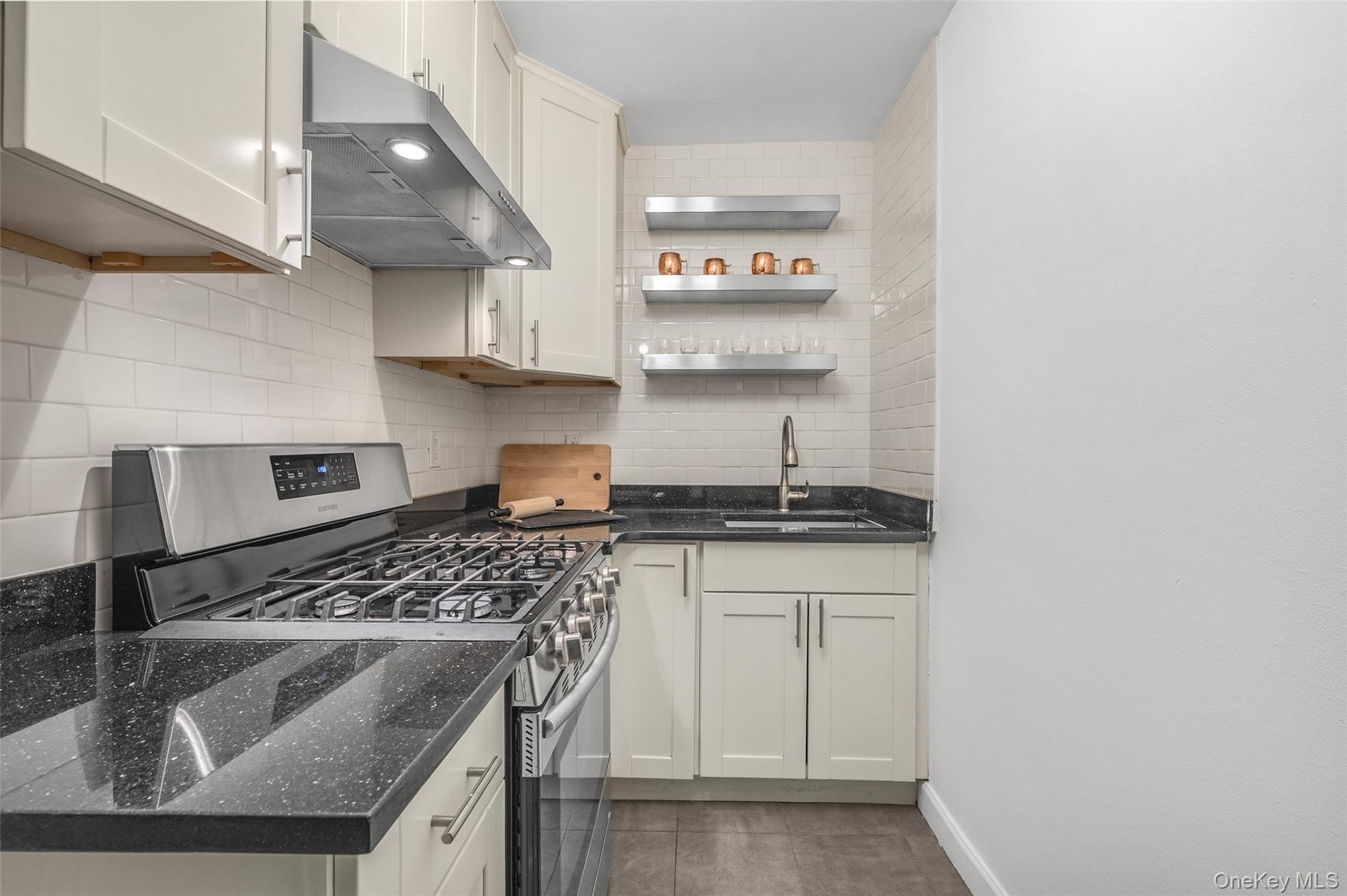 Apartment Argyle Brooklyn, NY 11218, MLS-996147-6
